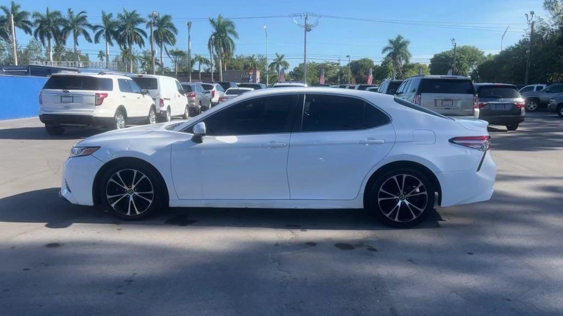 2018 Super White /Ash Toyota Camry L (4T1B11HK2JU) with an 2.5L I4 DOHC 16V engine, Automatic transmission, located at 27610 S Dixie Hwy, Homestead, FL, 33032, (305) 749-2348, 25.510241, -80.438301 - Photo#0