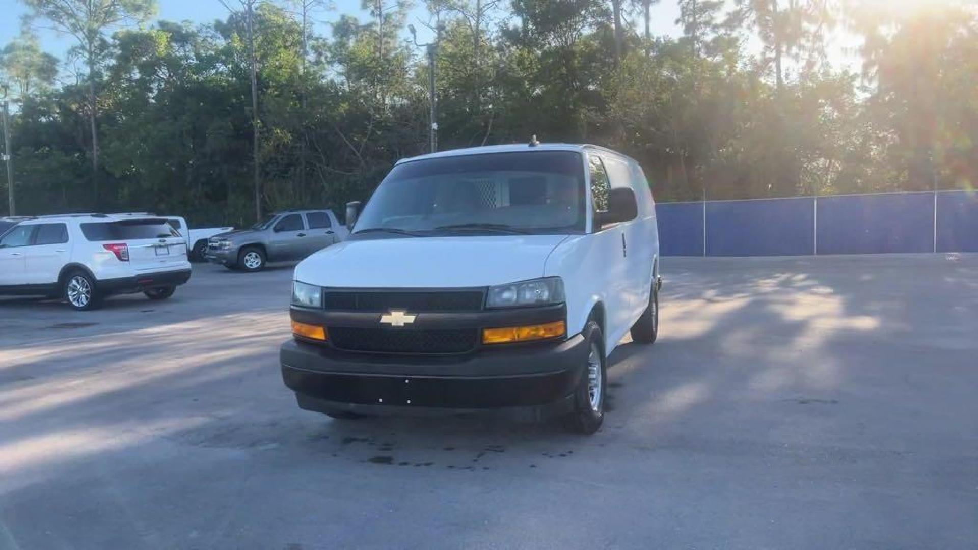 2019 Summit White /Medium Pewter Chevrolet Express 2500 Work Van (1GCWGAFG8K1) with an Vortec 6.0L V8 SFI Flex Fuel engine, Automatic transmission, located at 27610 S Dixie Hwy, Homestead, FL, 33032, (305) 749-2348, 25.510241, -80.438301 - Photo#0