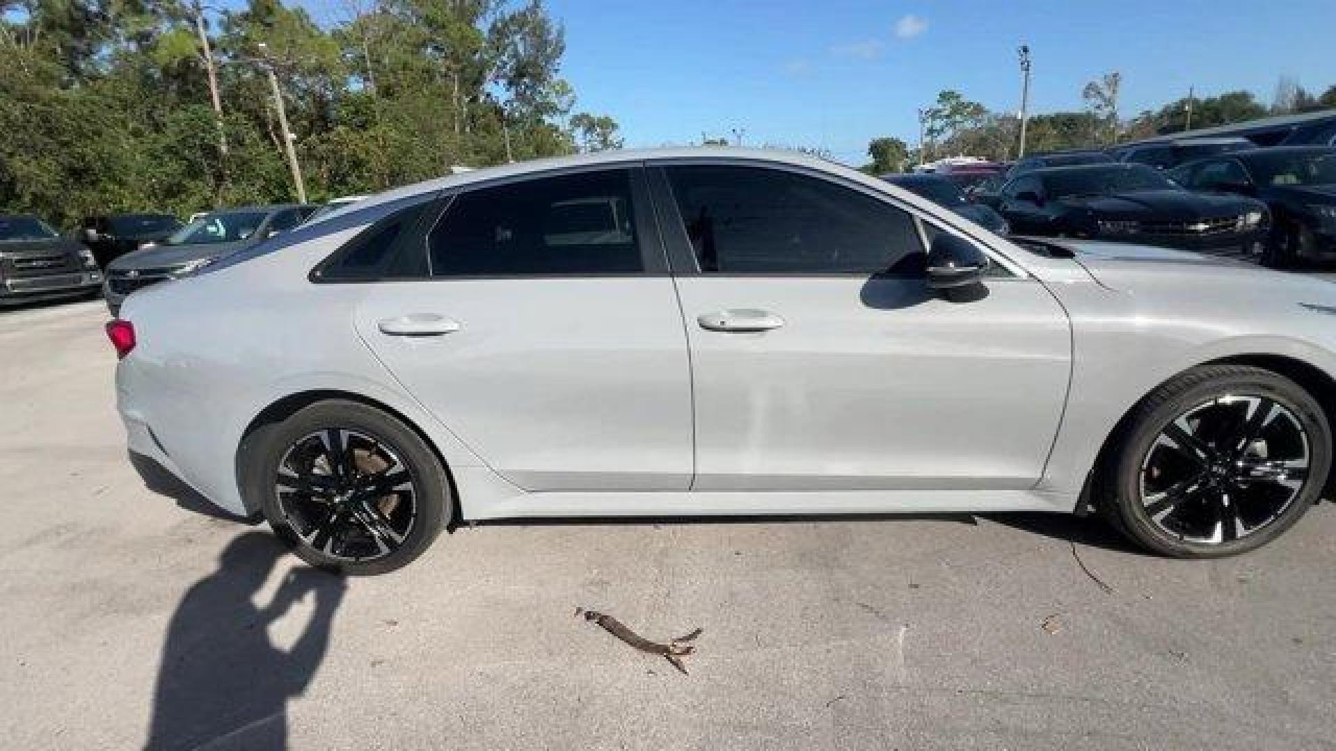2021 Wolf Gray /Black Kia K5 GT-Line (5XXG64J24MG) with an 4 1.6 L engine, Automatic transmission, located at 27610 S Dixie Hwy, Homestead, FL, 33032, (305) 749-2348, 25.510241, -80.438301 - Only 35,083 Miles! Boasts 37 Highway MPG and 27 City MPG! This Kia K5 delivers a Intercooled Turbo Regular Unleaded I-4 1.6 L/98 engine powering this Automatic transmission. WOLF GRAY, GT-LINE RED INTERIOR PACKAGE, CARPETED FLOOR MATS.*This Kia K5 Comes Equipped with These Options *Window Grid Anten - Photo#5