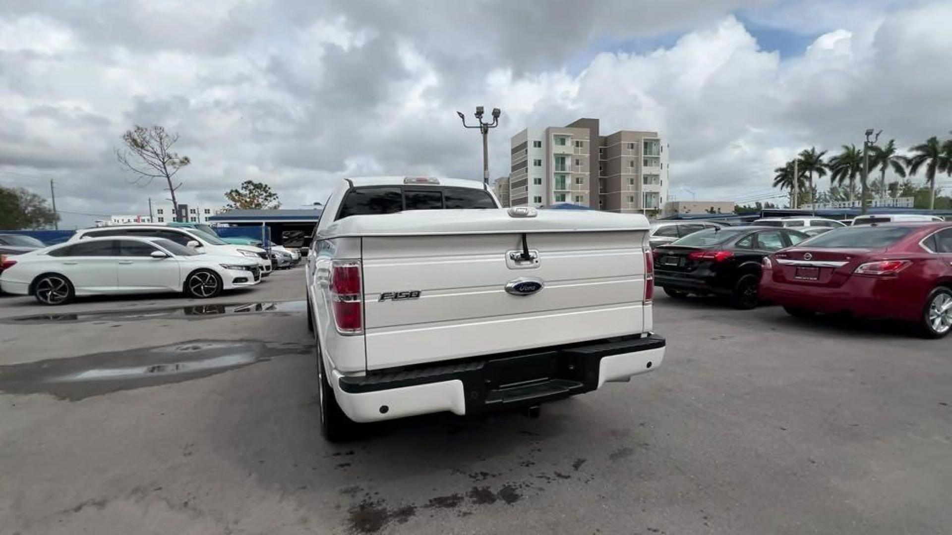 2013 White /Steel Gray Ford F-150 (1FTFW1CT7DF) with an 3.5L V6 engine, Automatic transmission, located at 27610 S Dixie Hwy, Homestead, FL, 33032, (305) 749-2348, 25.510241, -80.438301 - Photo#3