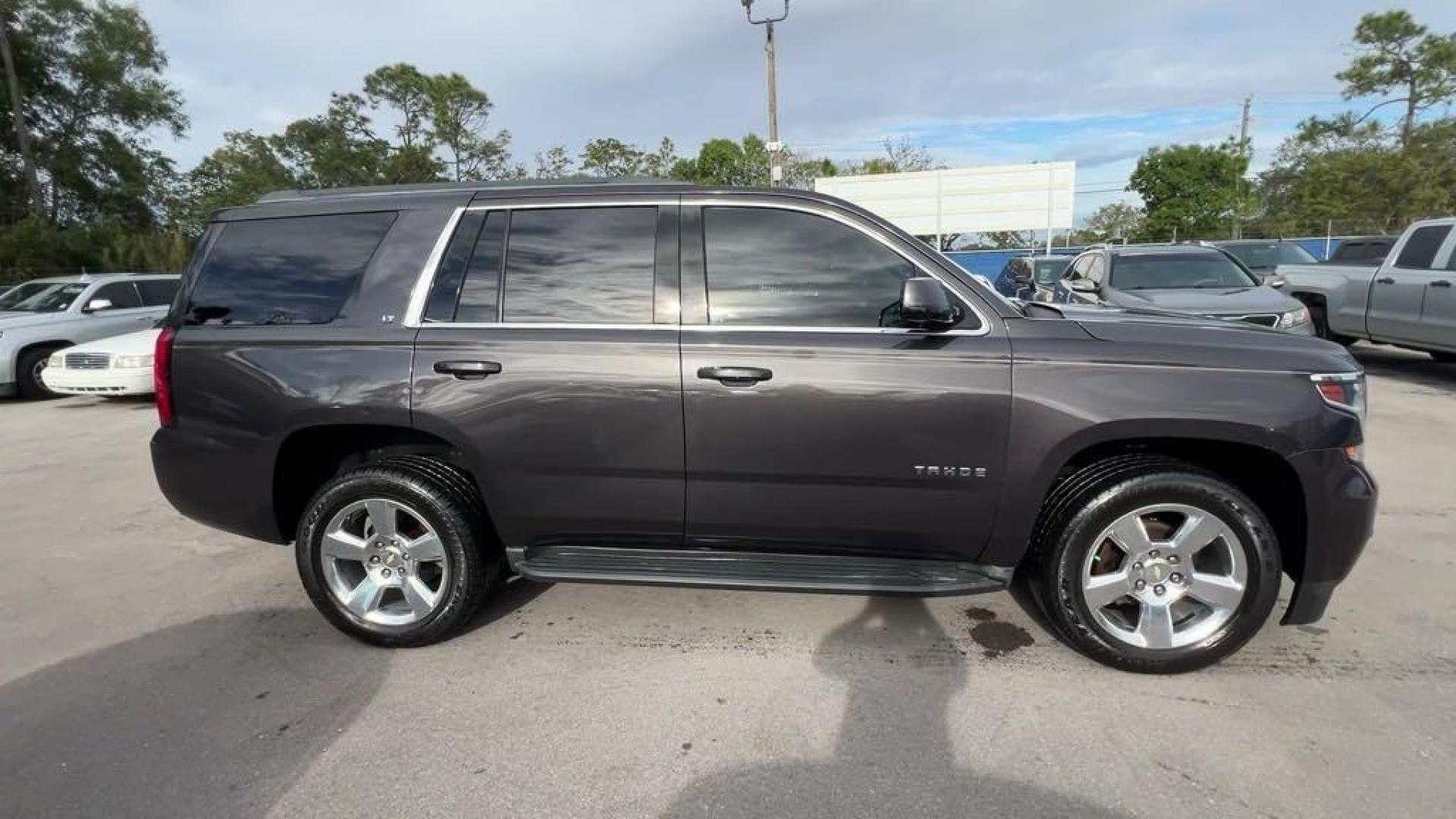 2016 Tungsten Metallic /Black Chevrolet Tahoe LT (1GNSCBKC1GR) with an EcoTec3 5.3L V8 engine, Automatic transmission, located at 27610 S Dixie Hwy, Homestead, FL, 33032, (305) 749-2348, 25.510241, -80.438301 - Photo#5