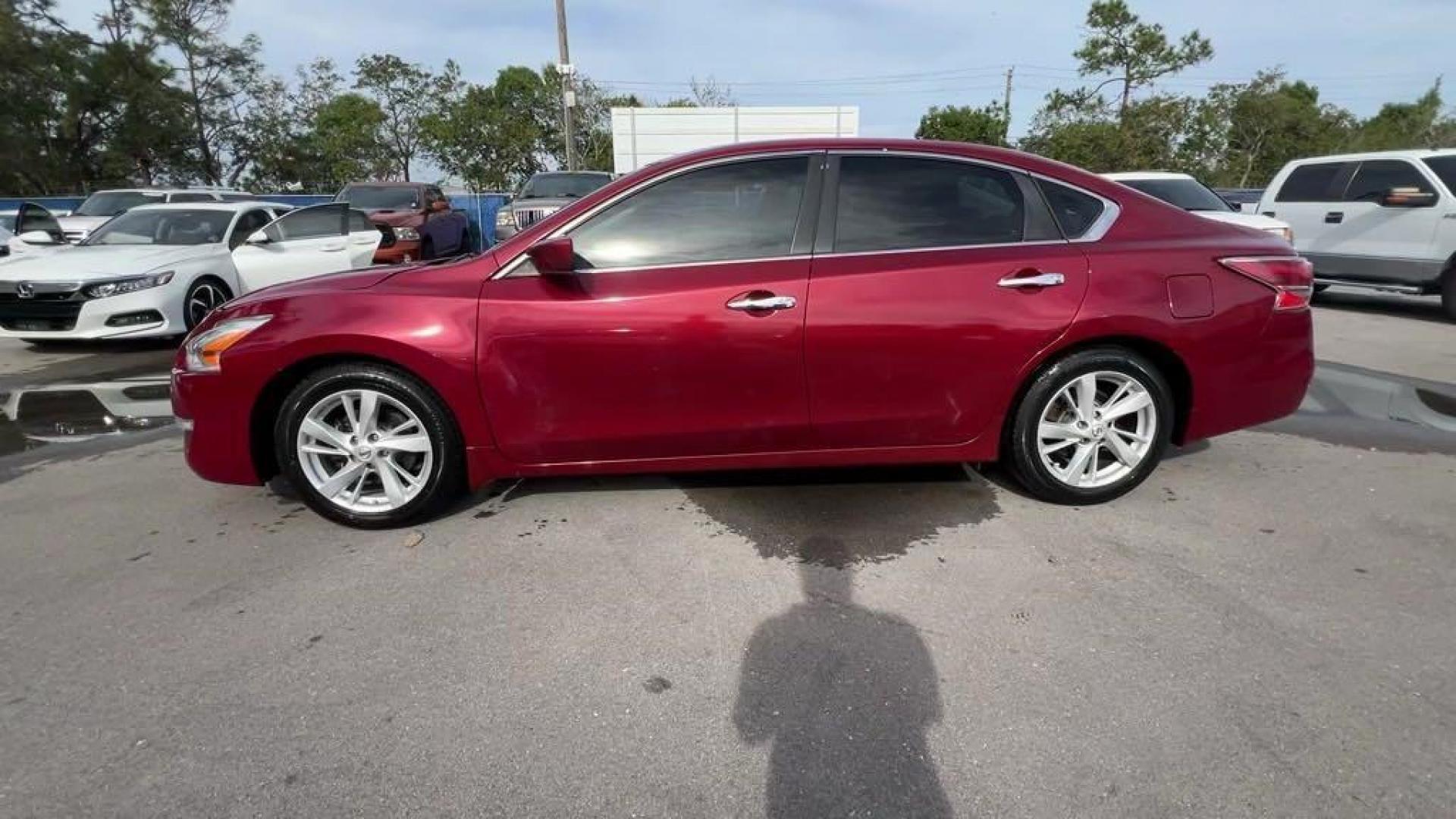 2015 Cayenne Red Pearl /Charcoal Nissan Altima 2.5 S (1N4AL3AP4FC) with an 2.5L I4 DOHC 16V engine, CVT transmission, located at 27610 S Dixie Hwy, Homestead, FL, 33032, (305) 749-2348, 25.510241, -80.438301 - Photo#1