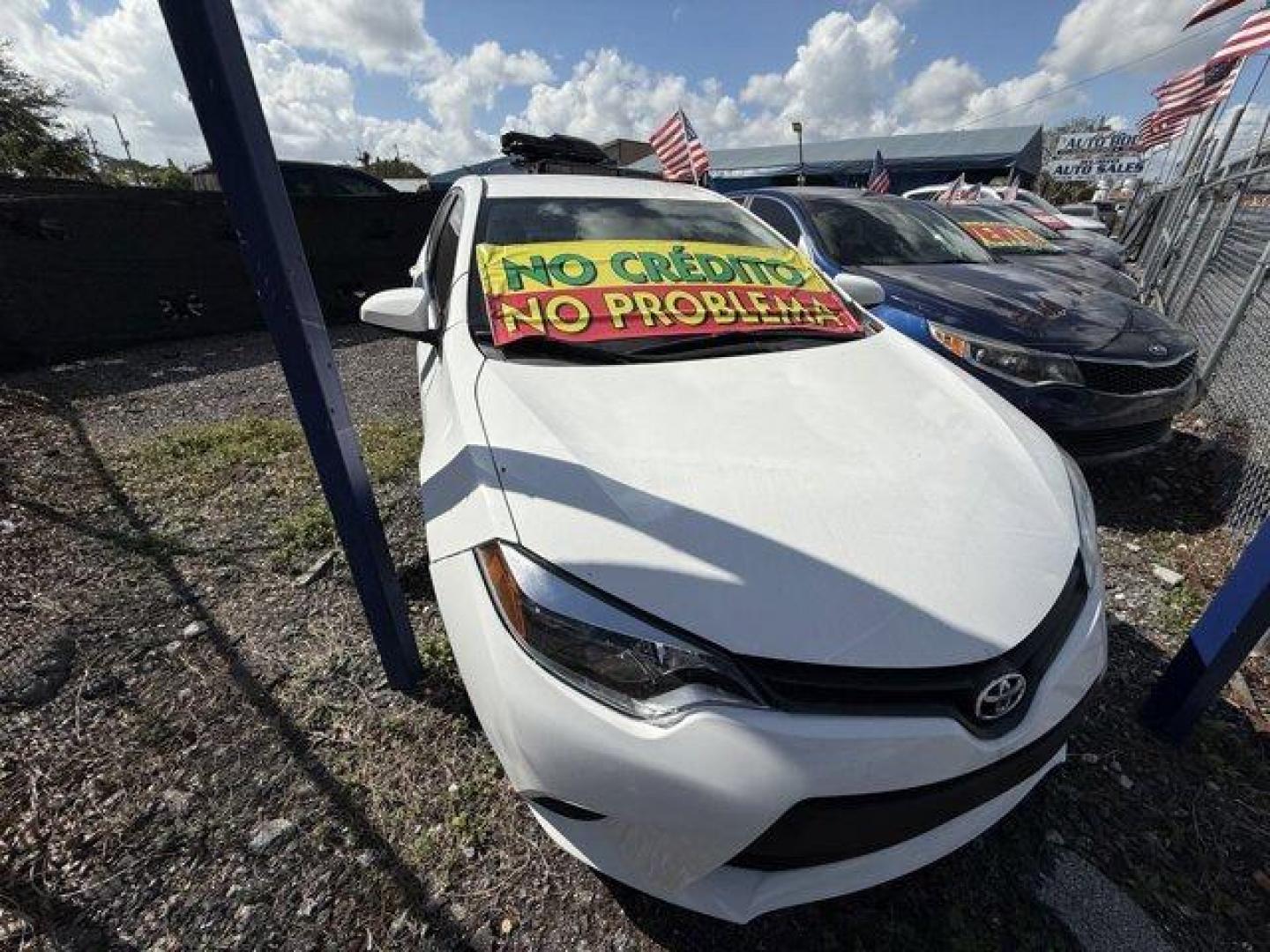 2016 White Toyota Corolla L 4-Speed AT (2T1BURHEXGC) with an 4 1.8 L engine, Automatic transmission, located at 27610 S Dixie Hwy, Homestead, FL, 33032, (305) 749-2348, 25.510241, -80.438301 - KBB.com 5-Year Cost to Own Awards. This Toyota Corolla delivers a Regular Unleaded I-4 1.8 L/110 engine powering this Automatic transmission. Urethane Gear Shifter Material, Trunk Rear Cargo Access, Trip Computer.*This Toyota Corolla Comes Equipped with These Options *Torsion Beam Rear Suspension w/ - Photo#0