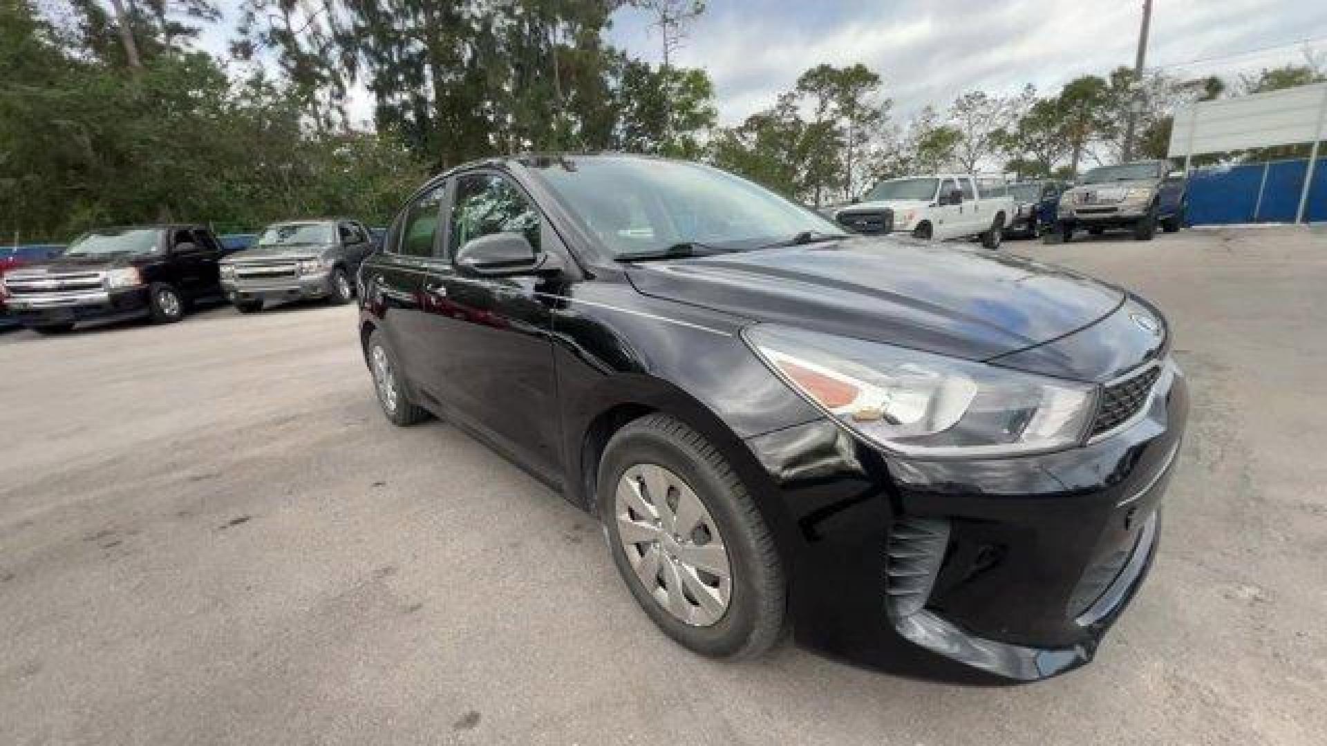 2020 Aurora Black /Black Kia Rio LX (3KPA24AD5LE) with an 4 1.6 L engine, Variable transmission, located at 27610 S Dixie Hwy, Homestead, FL, 33032, (305) 749-2348, 25.510241, -80.438301 - Delivers 41 Highway MPG and 33 City MPG! This Kia Rio delivers a Regular Unleaded I-4 1.6 L/98 engine powering this Variable transmission. CARPET FLOOR MAT, BLACK, WOVEN CLOTH SEAT TRIM, AURORA BLACK.*This Kia Rio Comes Equipped with These Options *Woven Cloth Seat Trim, Wheels: 15 x 5.5J Steel w/Fu - Photo#5