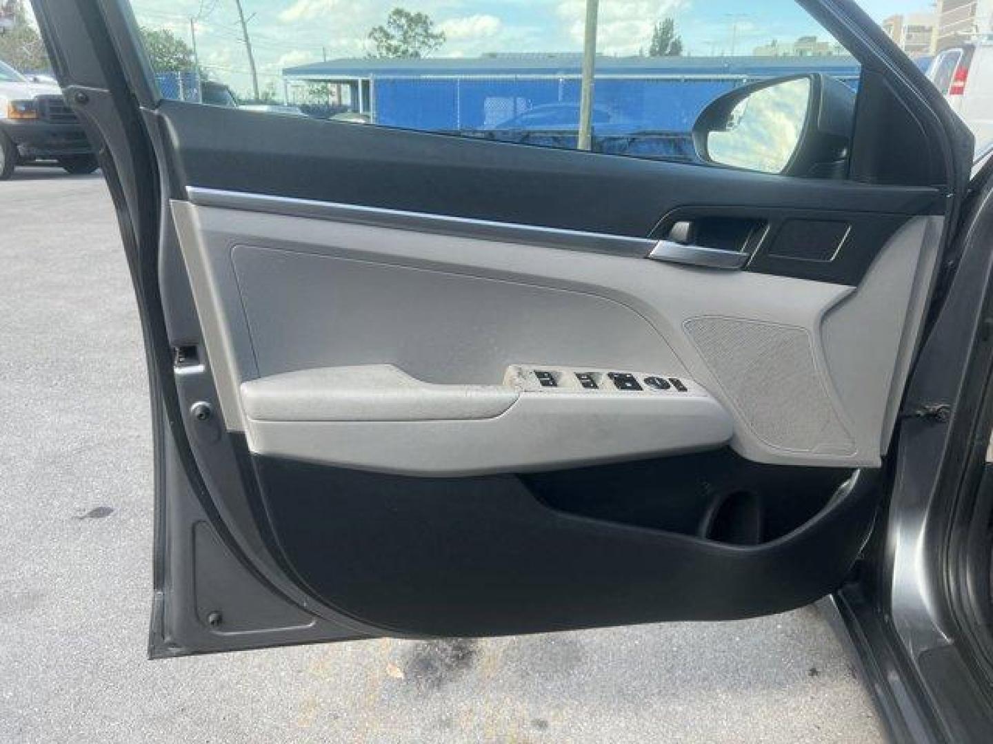 2019 Machine Gray /Gray Hyundai Elantra (5NPD74LF1KH) with an 4 2.0 L engine, Automatic transmission, located at 27610 S Dixie Hwy, Homestead, FL, 33032, (305) 749-2348, 25.510241, -80.438301 - Boasts 38 Highway MPG and 29 City MPG! This Hyundai Elantra boasts a Regular Unleaded I-4 2.0 L/122 engine powering this Automatic transmission. OPTION GROUP 01, MACHINE GRAY, GRAY, PREMIUM CLOTH SEAT TRIM.* This Hyundai Elantra Features the Following Options *CARPETED FLOOR MATS, Window Grid Antenn - Photo#10