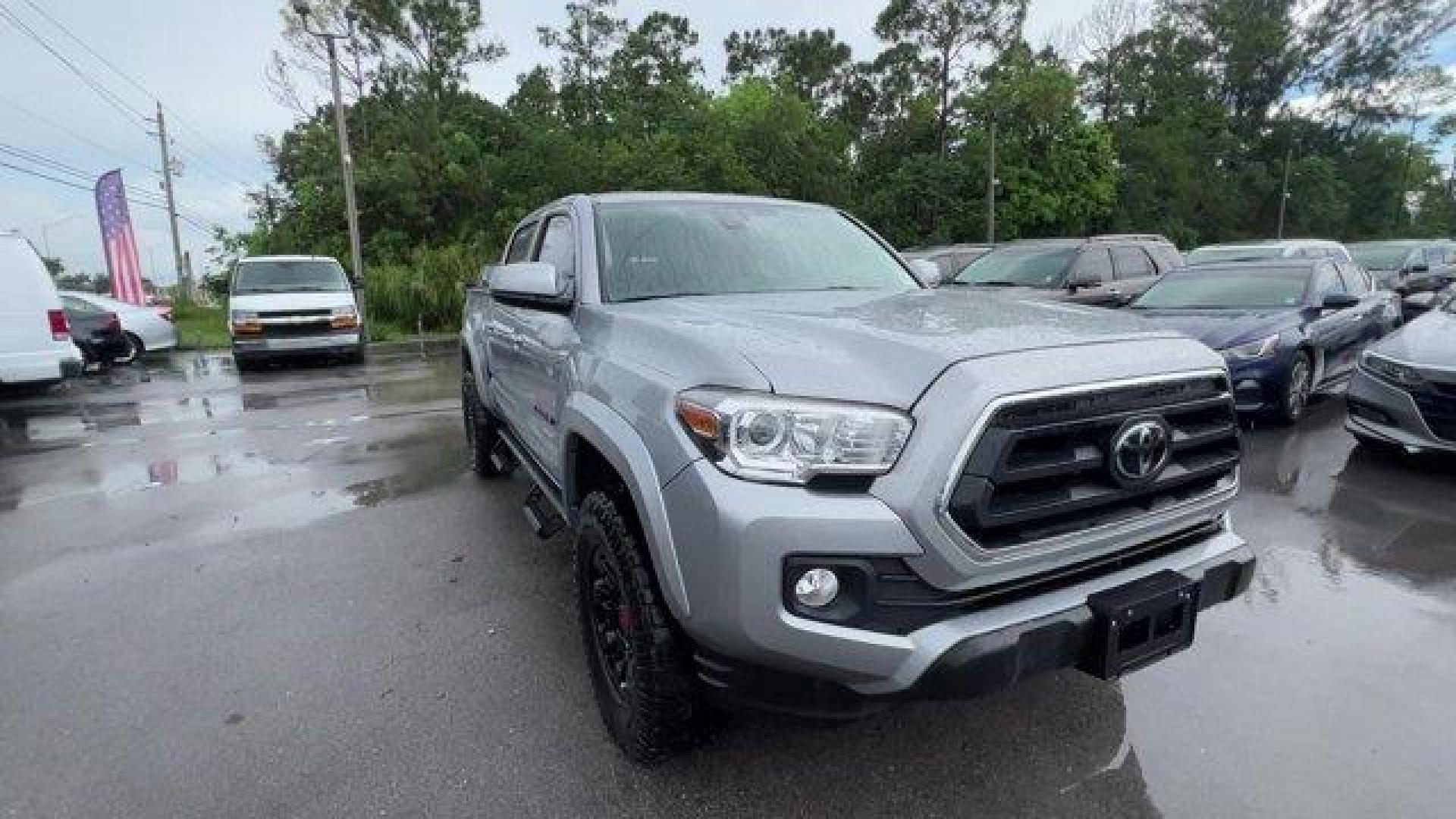 2021 Silver Toyota Tacoma 2WD (3TMAZ5CN3MM) with an 6 3.5 L engine, Automatic transmission, located at 27610 S Dixie Hwy, Homestead, FL, 33032, (305) 749-2348, 25.510241, -80.438301 - Boasts 24 Highway MPG and 19 City MPG! This Toyota Tacoma 2WD boasts a Regular Unleaded V-6 3.5 L/211 engine powering this Automatic transmission. Wi-Fi Connect with up to 2GB within Mobile Hotspot Internet Access, Variable Intermittent Wipers, Vanity w/Driver And Passenger Auxiliary Mirror.*This To - Photo#6