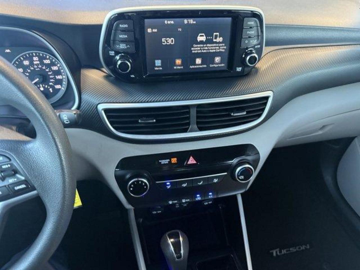 2020 Winter White /Gray Hyundai Tucson (KM8J23A42LU) with an 4 2.0 L engine, Automatic transmission, located at 27610 S Dixie Hwy, Homestead, FL, 33032, (305) 749-2348, 25.510241, -80.438301 - Scores 28 Highway MPG and 23 City MPG! This Hyundai Tucson delivers a Regular Unleaded I-4 2.0 L/122 engine powering this Automatic transmission. WINTER WHITE, REVERSIBLE CARGO TRAY -inc: rubber-like non-slip protective cover for rear cargo compartment, OPTION GROUP 01.*This Hyundai Tucson Comes Equ - Photo#9