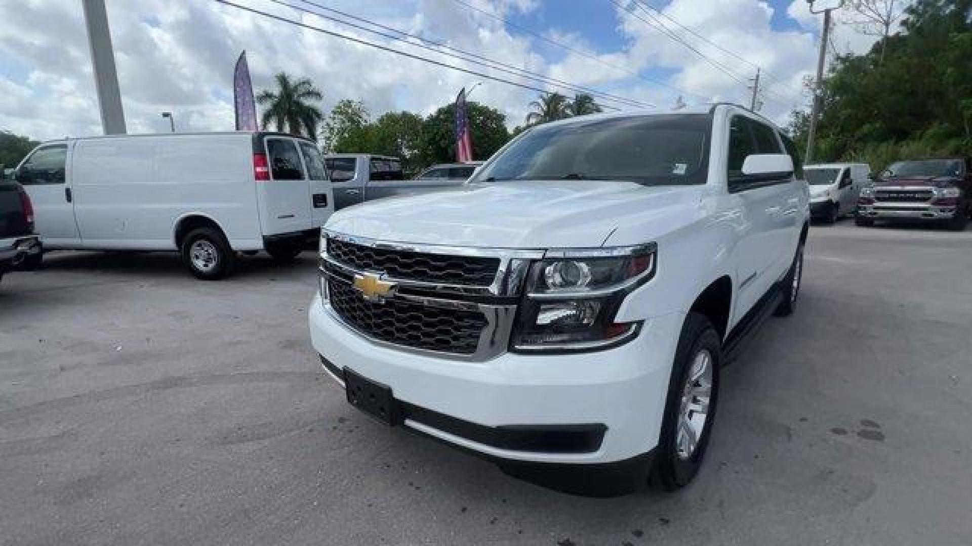 2018 Summit White /Jet Black Chevrolet Suburban (1GNSKHKC9JR) with an 8 5.3L engine, Automatic transmission, located at 27610 S Dixie Hwy, Homestead, FL, 33032, (305) 749-2348, 25.510241, -80.438301 - KBB.com 10 Most Awarded Brands. Scores 22 Highway MPG and 15 City MPG! This Chevrolet Suburban delivers a Gas/Ethanol V8 5.3L/ engine powering this Automatic transmission. WHEELS, 18 X 8.5 (45.7 CM X 21.6 CM) ALUMINUM WITH HIGH-POLISHED FINISH (STD), TRANSMISSION, 6-SPEED AUTOMATIC, ELECTRONICALLY C - Photo#0