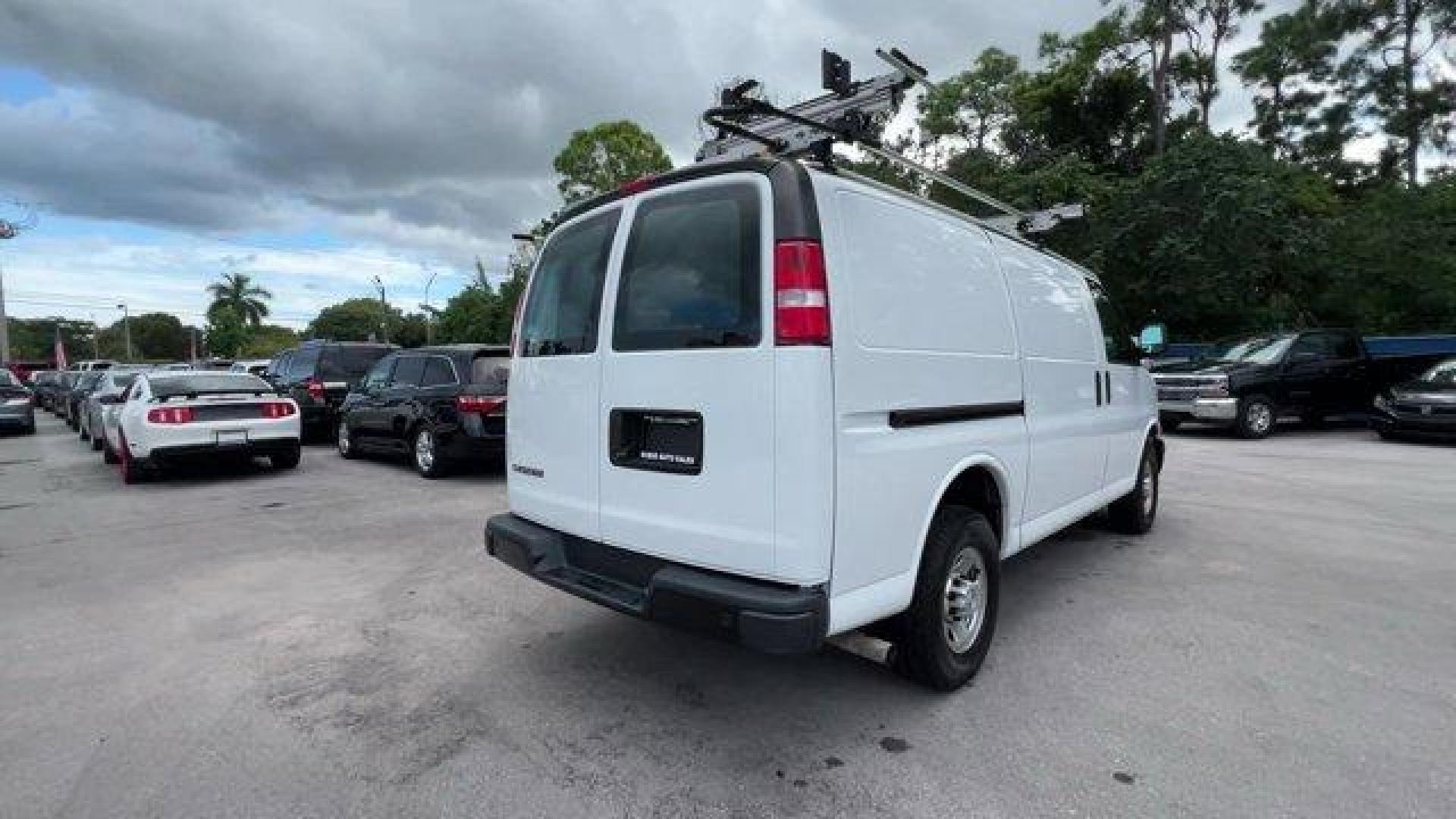 2019 Summit White /Medium Pewter Chevrolet Express Cargo Van (1GCWGAFP0K1) with an 6 4.3L engine, Automatic transmission, located at 27610 S Dixie Hwy, Homestead, FL, 33032, (305) 749-2348, 25.510241, -80.438301 - This Chevrolet Express Cargo Van delivers a Gas V6 4.3L/ engine powering this Automatic transmission. VISORS, DRIVER AND FRONT PASSENGER vinyl in lieu of standard cloth, TRANSMISSION, 8-SPEED AUTOMATIC, ELECTRONICALLY CONTROLLED with overdrive and tow/haul mode, includes Cruise Grade Braking and Pow - Photo#4