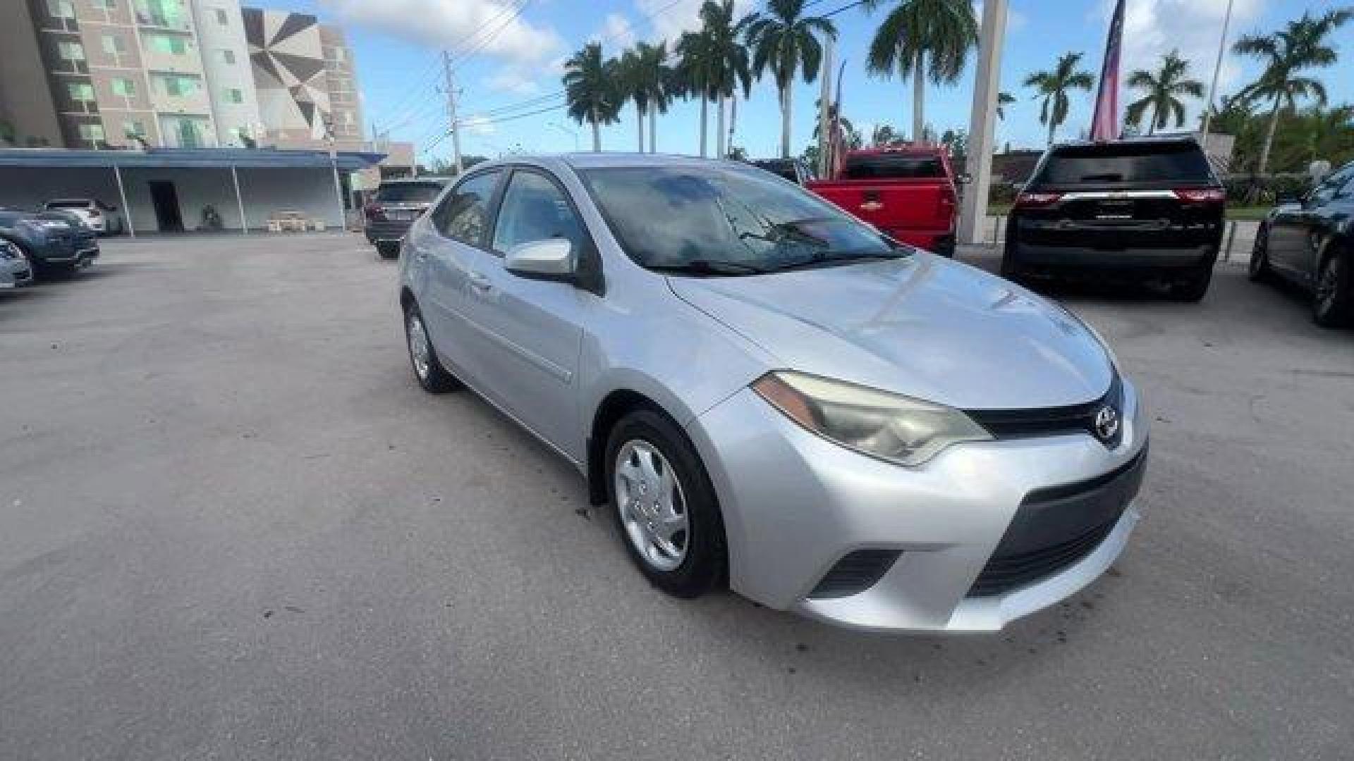 2014 Silver Toyota Corolla (2T1BURHE7EC) with an 4 1.8 L engine, Automatic transmission, located at 27610 S Dixie Hwy, Homestead, FL, 33032, (305) 749-2348, 25.510241, -80.438301 - KBB.com 10 Tech-Savviest Cars Under $20,000. Only 90,575 Miles! This Toyota Corolla boasts a Regular Unleaded I-4 1.8 L/110 engine powering this Automatic transmission. Window Grid Antenna, Urethane Gear Shifter Material, Trunk Rear Cargo Access.* This Toyota Corolla Features the Following Options * - Photo#6