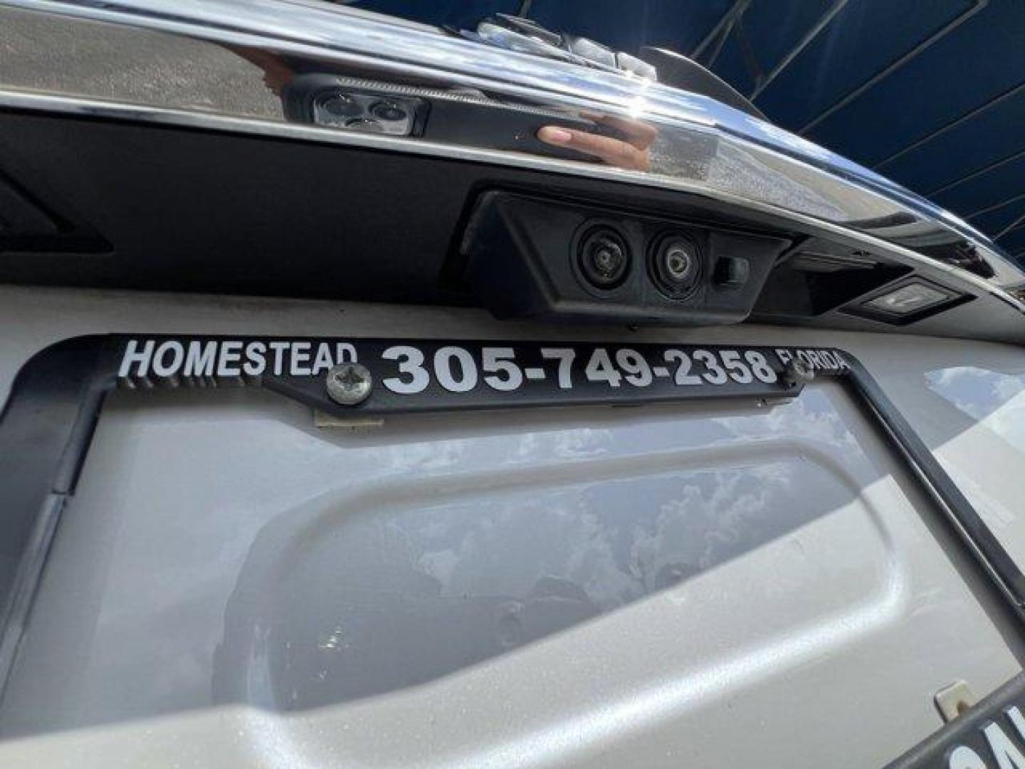 2018 White Frost Tricoat /Chestnut Buick Enclave (5GAERDKW6JJ) with an 6 3.6L engine, Automatic transmission, located at 27610 S Dixie Hwy, Homestead, FL, 33032, (305) 749-2348, 25.510241, -80.438301 - KBB.com Brand Image Awards. Boasts 26 Highway MPG and 18 City MPG! This Buick Enclave delivers a Gas V6 3.6L/217 engine powering this Automatic transmission. WHITE FROST TRICOAT Includes Satin Nickel lower exterior accent color., TRANSMISSION, 9-SPEED AUTOMATIC (STD), SUSPENSION, PREMIUM RIDE, 4-WHE - Photo#18