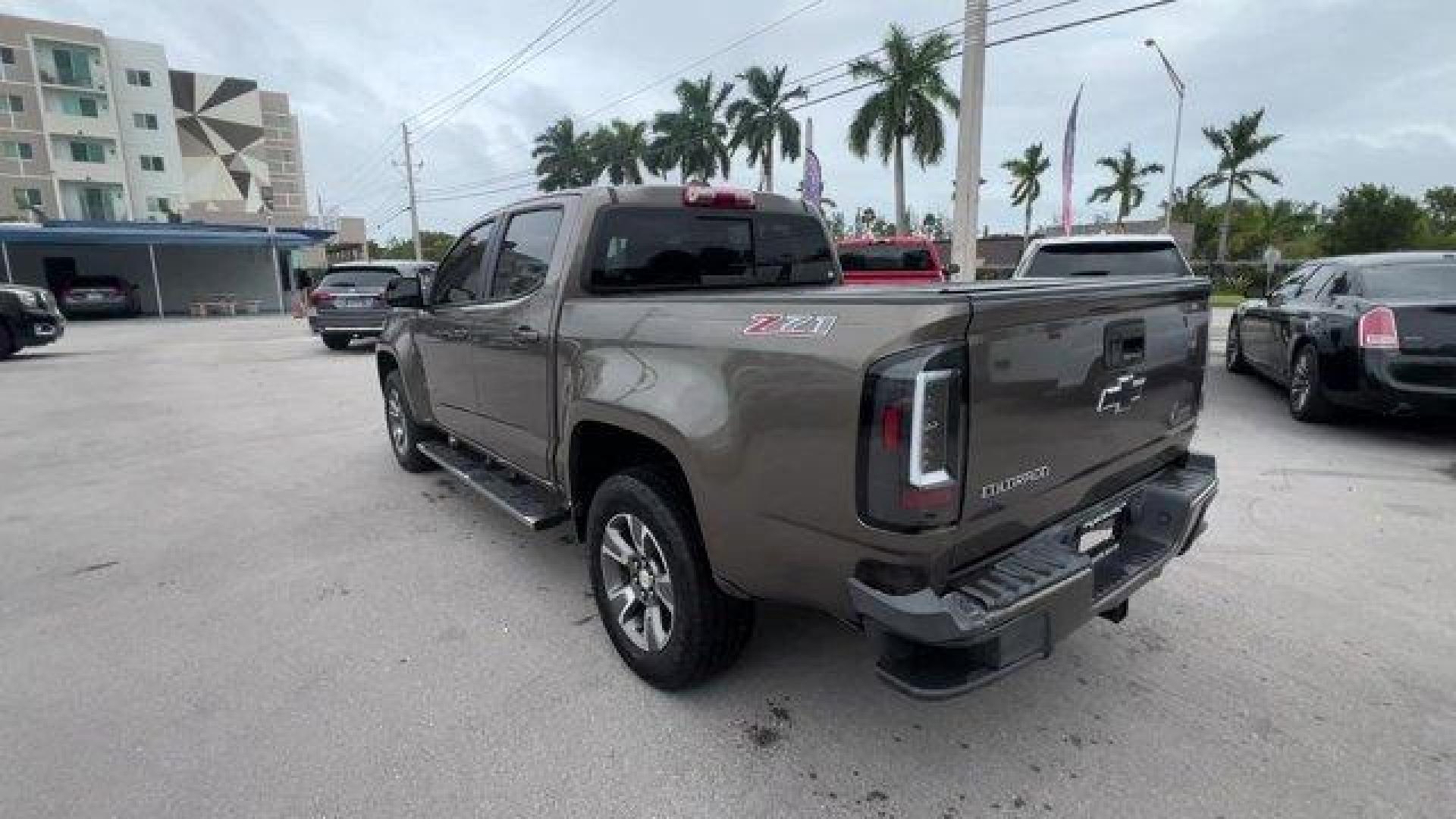 2016 Brownstone Metallic /Jet Black Chevrolet Colorado (1GCGSDE3XG1) with an 6 3.6L engine, Automatic transmission, located at 27610 S Dixie Hwy, Homestead, FL, 33032, (305) 749-2348, 25.510241, -80.438301 - KBB.com Best Buy Awards Finalist. Boasts 26 Highway MPG and 18 City MPG! This Chevrolet Colorado delivers a Gas V6 3.6L/217 engine powering this Automatic transmission. Z71 PREFERRED EQUIPMENT GROUP includes standard equipment, TRANSMISSION, 6-SPEED AUTOMATIC, HMD, 6L50 (STD), TRAILERING PACKAGE, HE - Photo#2