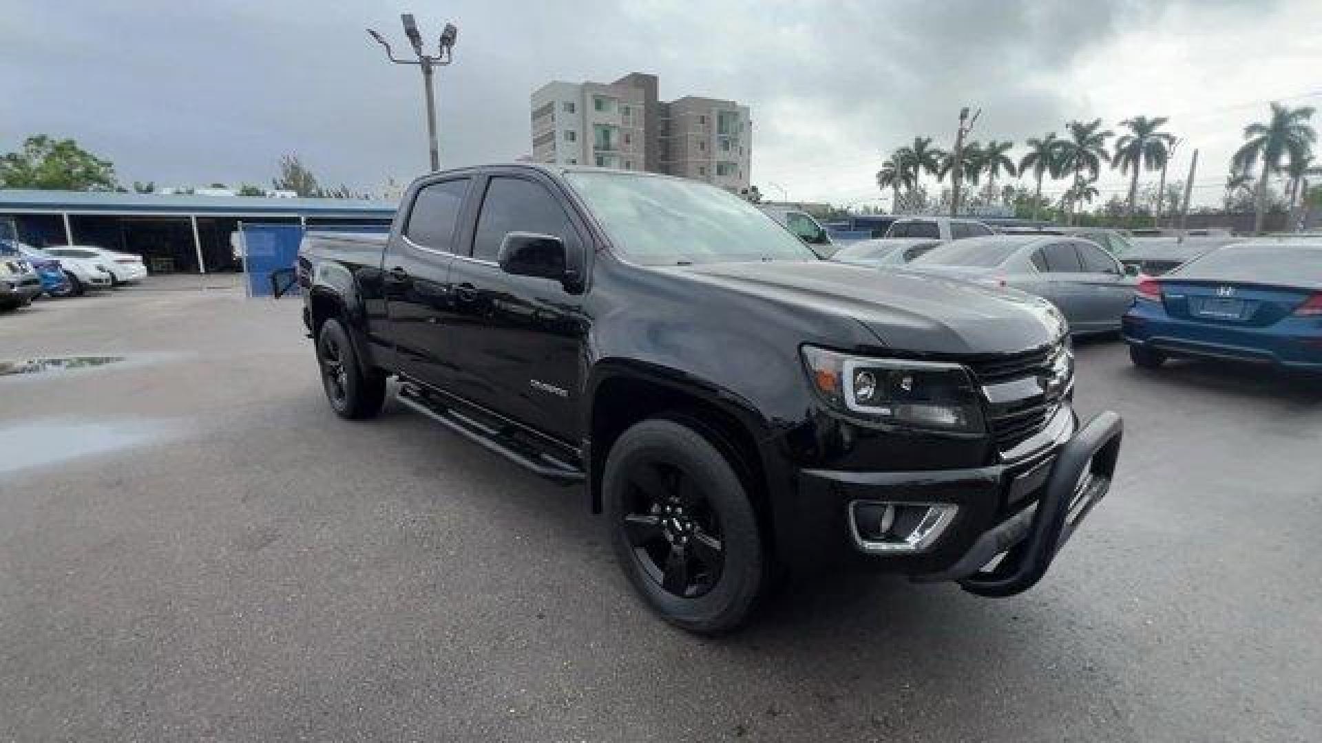 2016 Black /Jet Black Chevrolet Colorado (1GCGSCE32G1) with an 6 3.6L engine, Automatic transmission, located at 27610 S Dixie Hwy, Homestead, FL, 33032, (305) 749-2348, 25.510241, -80.438301 - KBB.com Best Resale Value Awards. Boasts 26 Highway MPG and 18 City MPG! This Chevrolet Colorado delivers a Gas V6 3.6L/217 engine powering this Automatic transmission. WINDOW, REAR-SLIDING, MANUAL, WHEELS, 18 X 8.5 (45.7 CM X 21.6 CM) DARK ARGENT METALLIC CAST ALUMINUM (Includes (QIA) P265/60R18 al - Photo#6