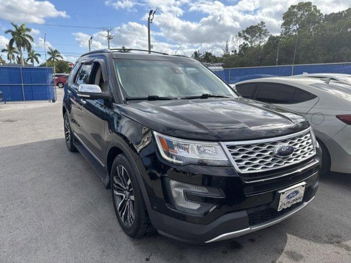 2016 Black Ford Explorer (1FM5K8HT7GG) with an 6 3.5 L engine, Automatic transmission, located at 27610 S Dixie Hwy, Homestead, FL, 33032, (305) 749-2348, 25.510241, -80.438301 - KBB.com Best Buy Awards Finalist. Scores 22 Highway MPG and 16 City MPG! This Ford Explorer delivers a Twin Turbo Premium Unleaded V-6 3.5 L/213 engine powering this Automatic transmission. Wheels: 20 Bright Machined Face Aluminum -inc: tarnished dark painted pockets, Voice Activated Dual Zone Front - Photo#7