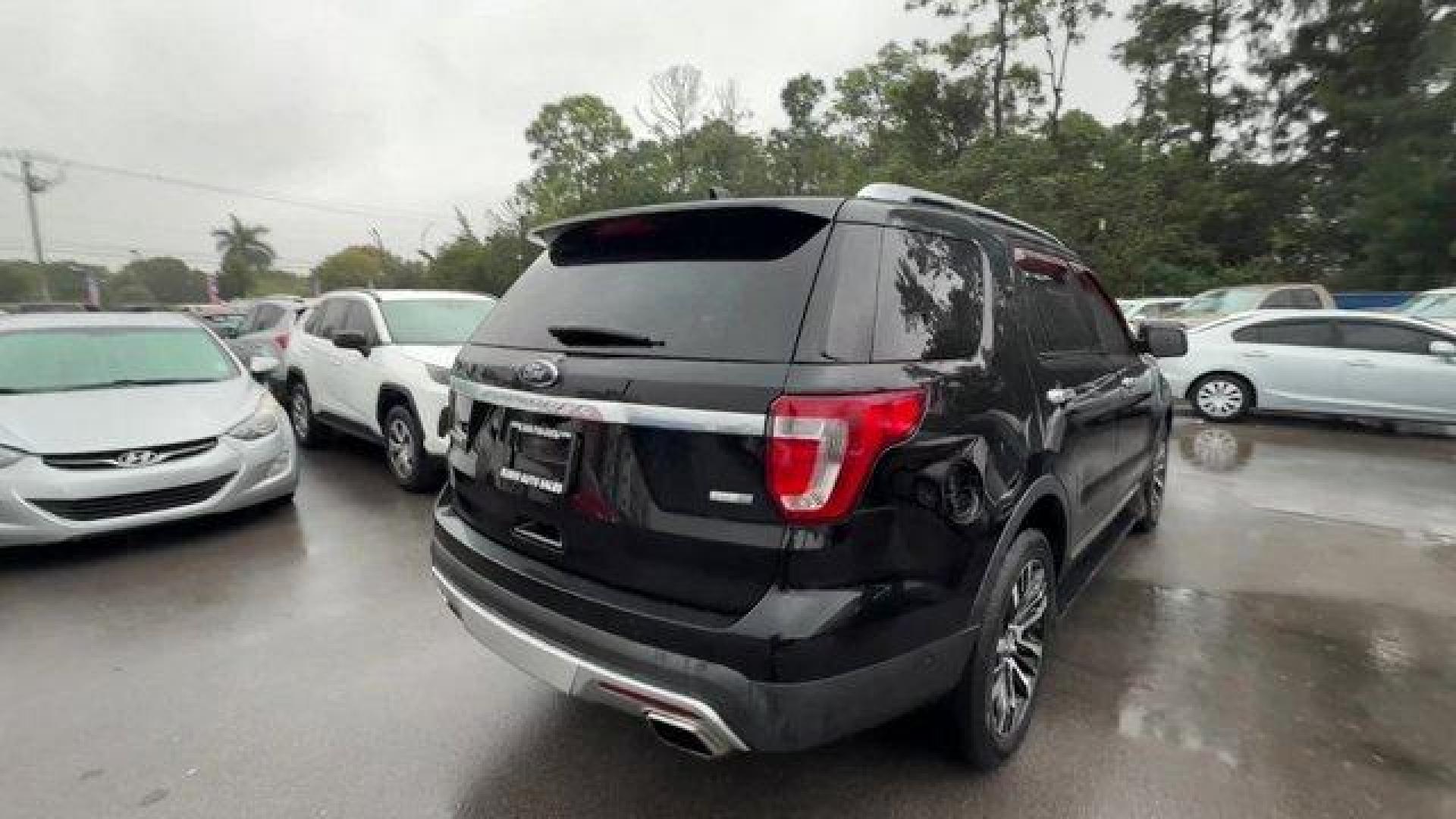 2016 Black Ford Explorer (1FM5K8HT7GG) with an 6 3.5 L engine, Automatic transmission, located at 27610 S Dixie Hwy, Homestead, FL, 33032, (305) 749-2348, 25.510241, -80.438301 - KBB.com Best Buy Awards Finalist. Scores 22 Highway MPG and 16 City MPG! This Ford Explorer delivers a Twin Turbo Premium Unleaded V-6 3.5 L/213 engine powering this Automatic transmission. Wheels: 20 Bright Machined Face Aluminum -inc: tarnished dark painted pockets, Voice Activated Dual Zone Front - Photo#3