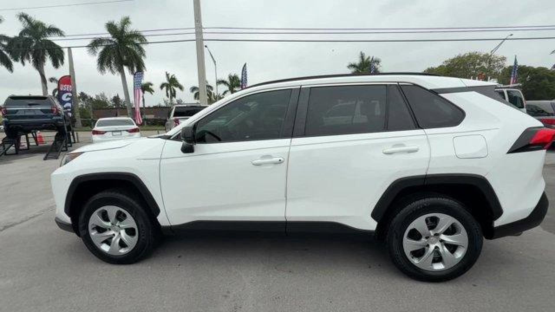 2020 White Toyota RAV4 (2T3H1RFV9LC) with an 4 2.5 L engine, Automatic transmission, located at 27610 S Dixie Hwy, Homestead, FL, 33032, (305) 749-2348, 25.510241, -80.438301 - Scores 35 Highway MPG and 27 City MPG! This Toyota RAV4 boasts a Regular Unleaded I-4 2.5 L/152 engine powering this Automatic transmission. Wheels: 17 Steel -inc: silver six-spoke wheel covers, Urethane Gear Shifter Material, Trip Computer.* This Toyota RAV4 Features the Following Options *Transmis - Photo#1