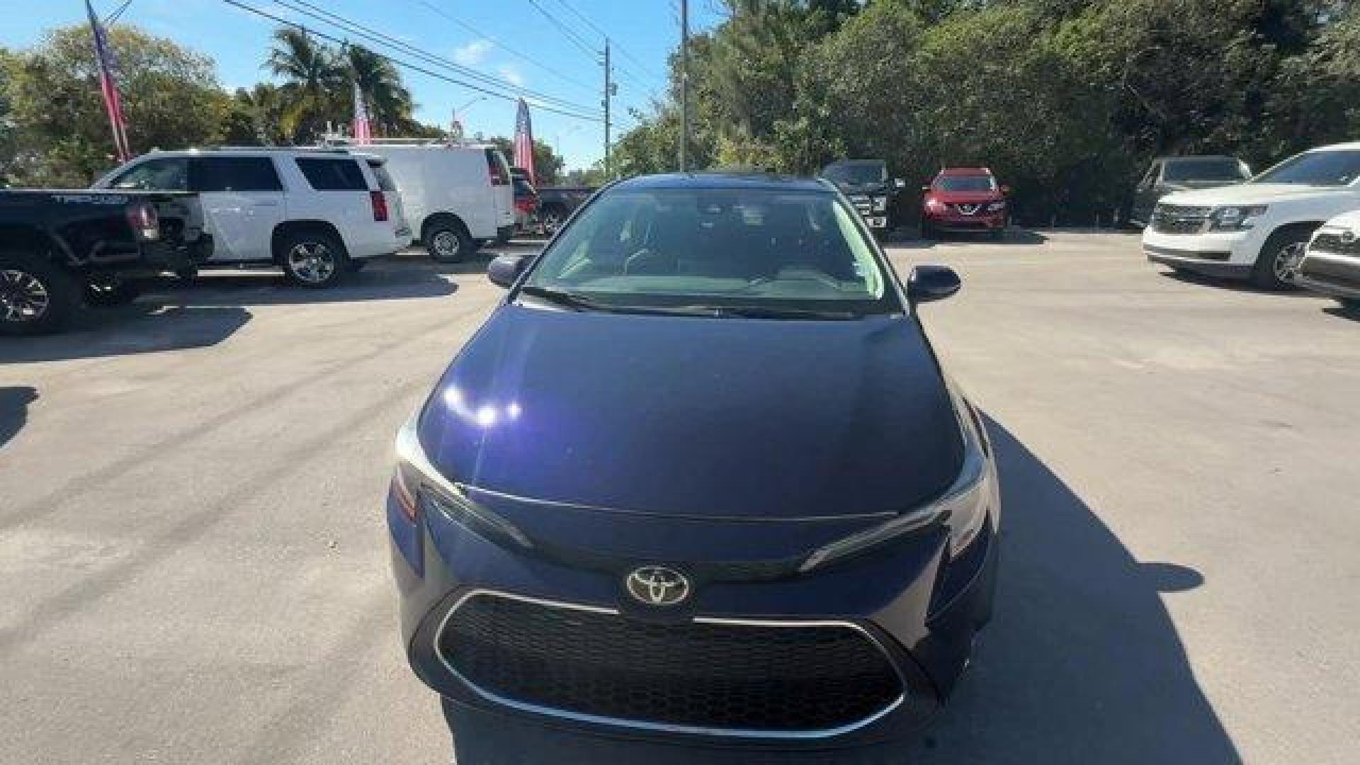 2021 Blue Toyota Corolla (5YFEPMAE9MP) with an 4 1.8 L engine, Variable transmission, located at 27610 S Dixie Hwy, Homestead, FL, 33032, (305) 749-2348, 25.510241, -80.438301 - Only 46,270 Miles! Boasts 38 Highway MPG and 30 City MPG! This Toyota Corolla boasts a Regular Unleaded I-4 1.8 L/110 engine powering this Variable transmission. Wheels: 16 Wide Vent Steel, Wheels w/Full Wheel Covers, Variable Intermittent Wipers.* This Toyota Corolla Features the Following Options - Photo#7