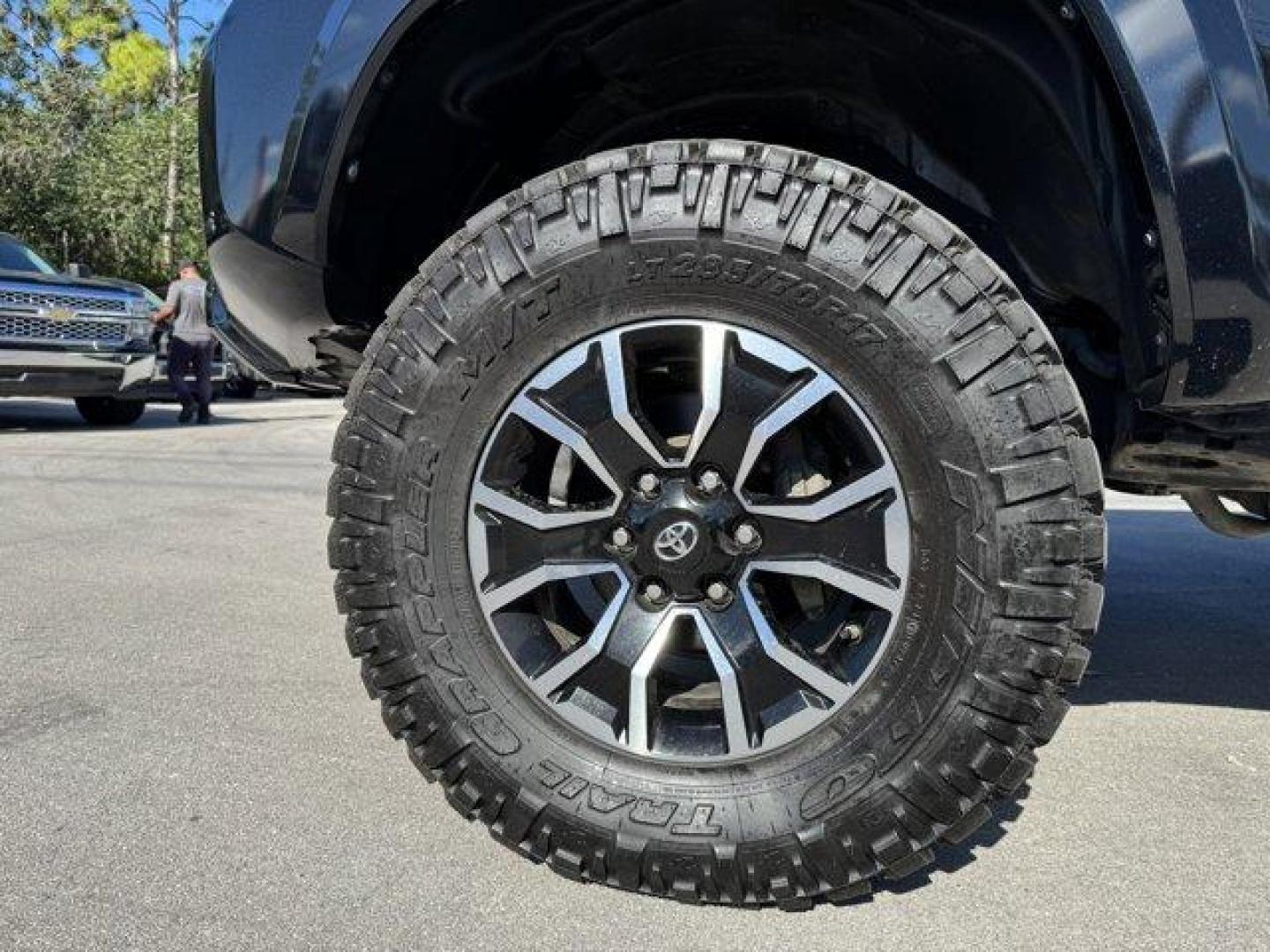 2020 Black Toyota Tacoma 4WD (3TYCZ5AN3LT) with an 6 3.5 L engine, Automatic transmission, located at 27610 S Dixie Hwy, Homestead, FL, 33032, (305) 749-2348, 25.510241, -80.438301 - Only 43,561 Miles! Scores 22 Highway MPG and 18 City MPG! This Toyota Tacoma 4WD delivers a Regular Unleaded V-6 3.5 L/211 engine powering this Automatic transmission. Wi-Fi Connect with up to 2GB within Mobile Hotspot Internet Access, Variable Intermittent Wipers, Transmission: 6-Speed Automatic -i - Photo#17