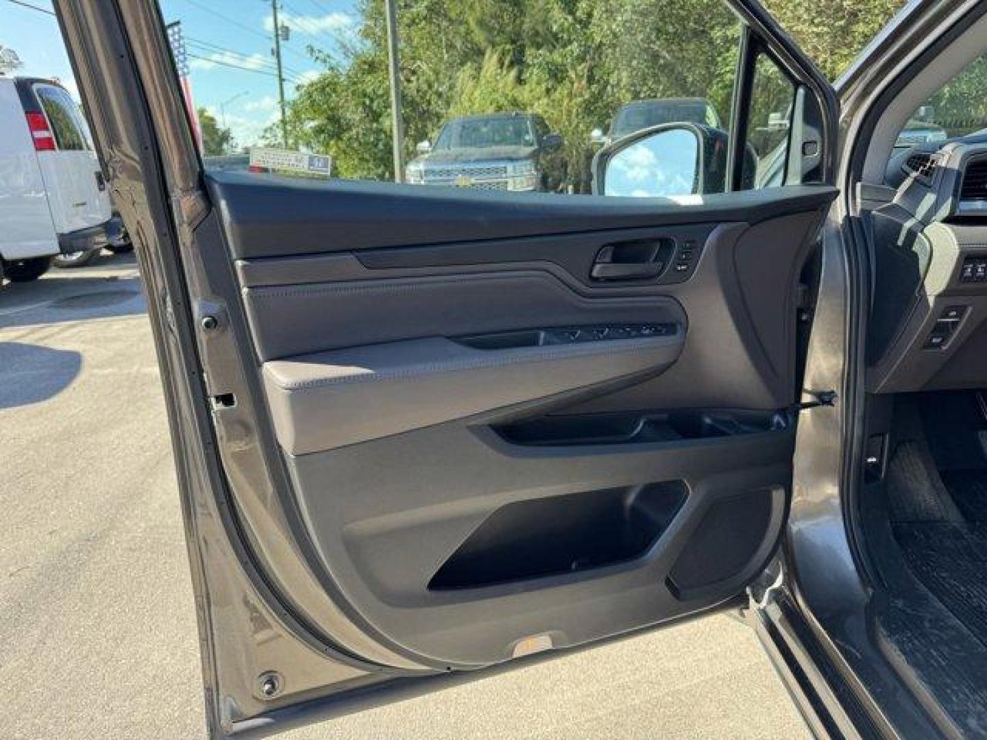 2020 Gray Honda Odyssey (5FNRL6H89LB) with an 6 3.5 L engine, Automatic transmission, located at 27610 S Dixie Hwy, Homestead, FL, 33032, (305) 749-2348, 25.510241, -80.438301 - ALG Residual Value Awards, Residual Value Awards. Delivers 28 Highway MPG and 19 City MPG! This Honda Odyssey boasts a Regular Unleaded V-6 3.5 L/212 engine powering this Automatic transmission. Wheels: 18 Machine-Finished Alloy -inc: dark gray insert, VSA Electronic Stability Control (ESC), Vinyl D - Photo#14