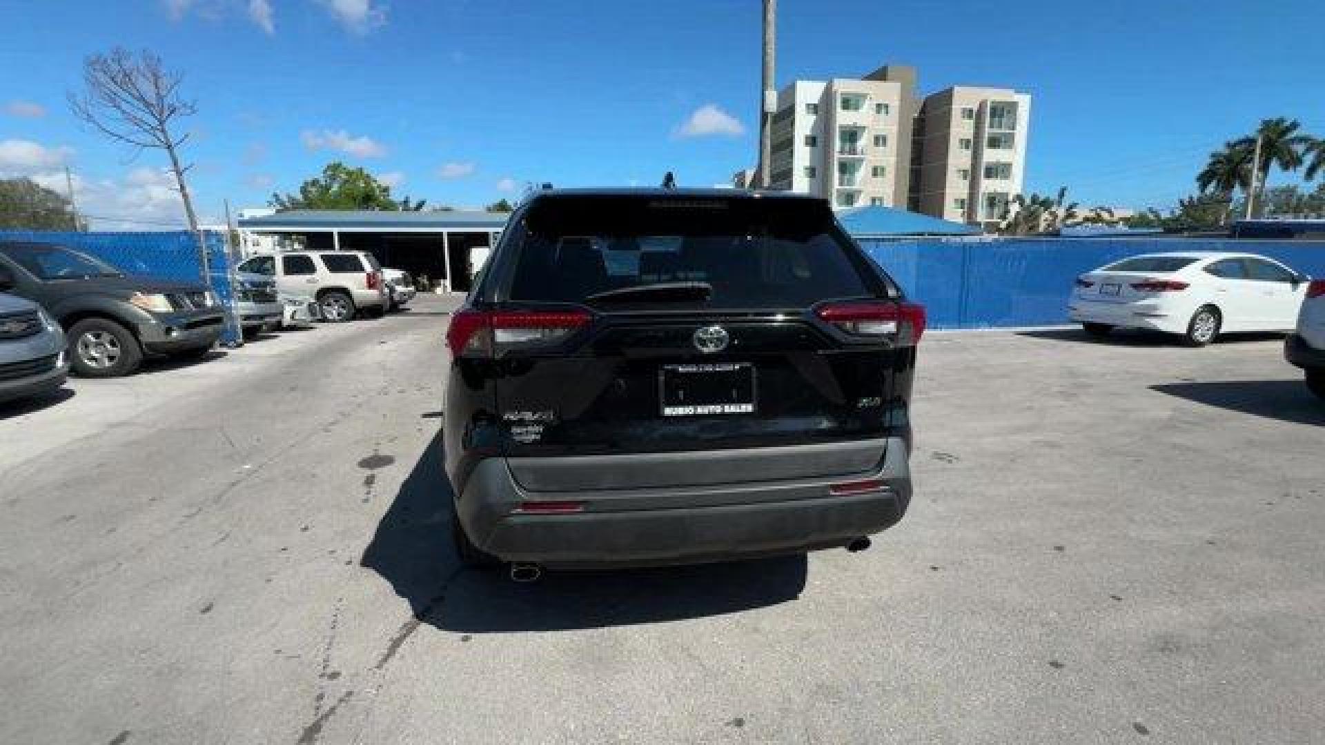 2020 Black Toyota RAV4 (2T3C1RFV9LC) with an 4 2.5 L engine, Automatic transmission, located at 27610 S Dixie Hwy, Homestead, FL, 33032, (305) 749-2348, 25.510241, -80.438301 - Boasts 35 Highway MPG and 28 City MPG! This Toyota RAV4 boasts a Regular Unleaded I-4 2.5 L/152 engine powering this Automatic transmission. Wheels: 19 Multi-Spoke Super Chrome Alloy, Variable Intermittent Wipers, Trunk/Hatch Auto-Latch.*This Toyota RAV4 Comes Equipped with These Options *Trip Compu - Photo#3