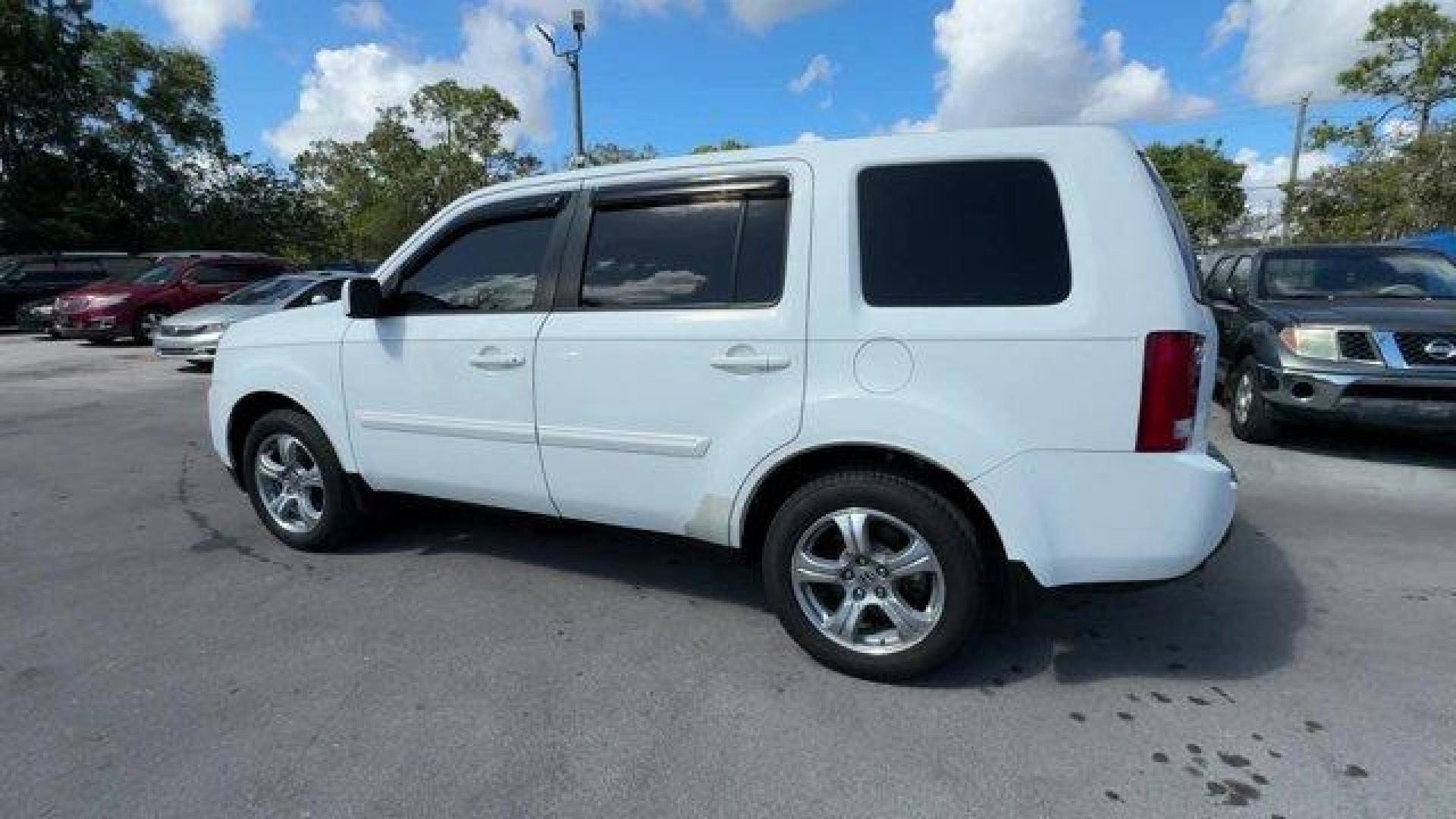 2014 White Honda Pilot (5FNYF3H57EB) with an 6 3.5 L engine, Automatic transmission, located at 27610 S Dixie Hwy, Homestead, FL, 33032, (305) 749-2348, 25.510241, -80.438301 - KBB.com 12 Best Family Cars. Boasts 25 Highway MPG and 18 City MPG! This Honda Pilot boasts a Regular Unleaded V-6 3.5 L/212 engine powering this Automatic transmission. XM Radio -inc: SiriusXM services require a subscription after any trial period, If you decide to continue your SiriusXM service at - Photo#2