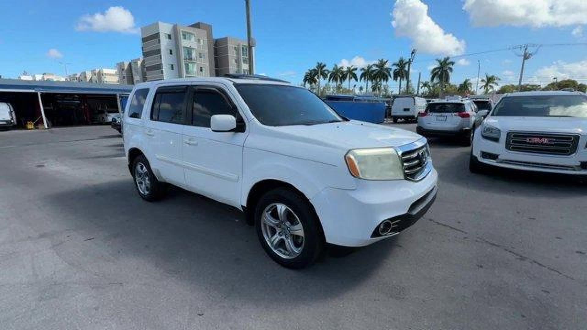 2014 White Honda Pilot (5FNYF3H57EB) with an 6 3.5 L engine, Automatic transmission, located at 27610 S Dixie Hwy, Homestead, FL, 33032, (305) 749-2348, 25.510241, -80.438301 - KBB.com 12 Best Family Cars. Boasts 25 Highway MPG and 18 City MPG! This Honda Pilot boasts a Regular Unleaded V-6 3.5 L/212 engine powering this Automatic transmission. XM Radio -inc: SiriusXM services require a subscription after any trial period, If you decide to continue your SiriusXM service at - Photo#6