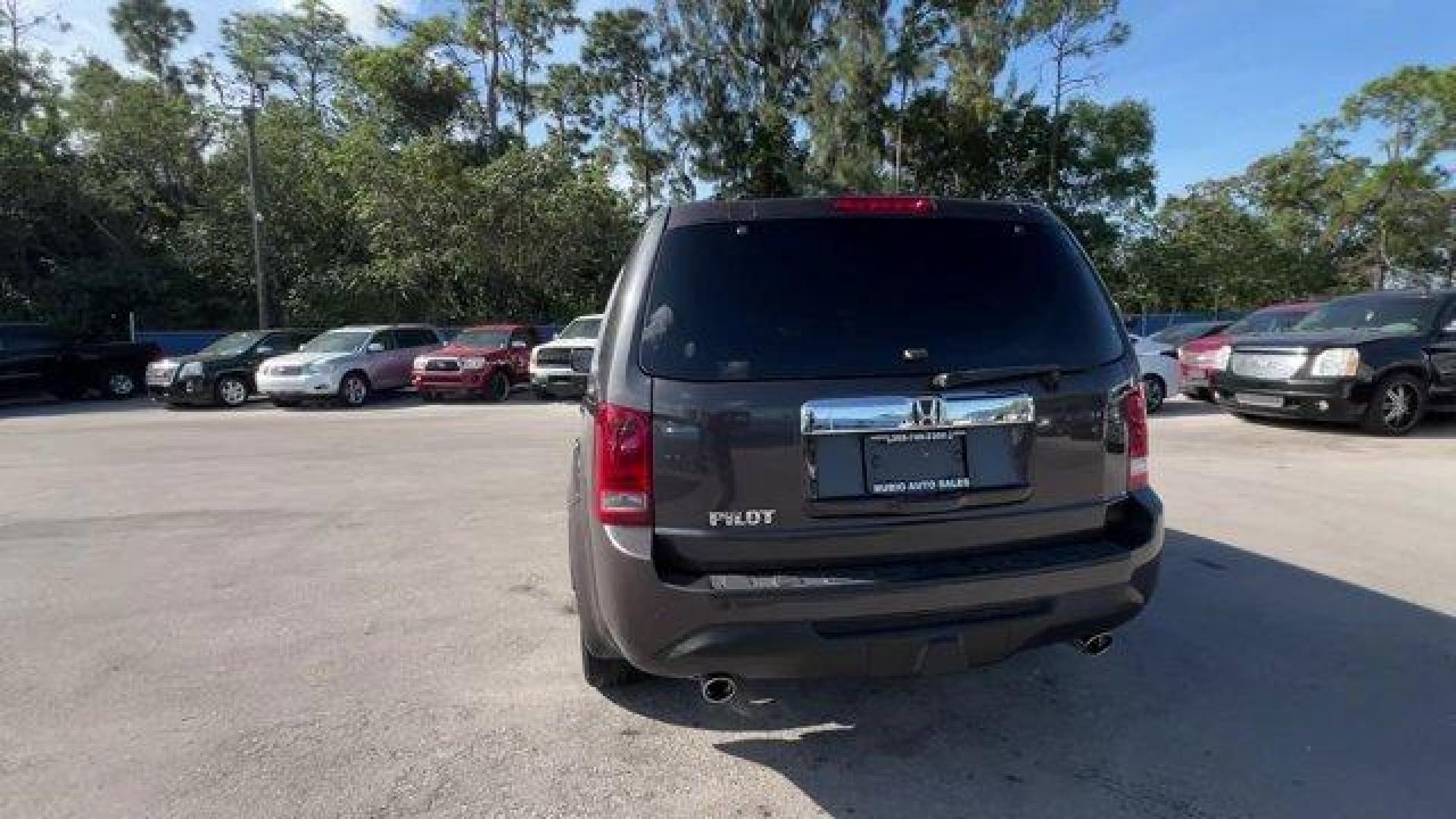 2014 Gray Honda Pilot EX-L (5FNYF3H55EB) with an 6 3.5 L engine, Automatic transmission, located at 27610 S Dixie Hwy, Homestead, FL, 33032, (305) 749-2348, 25.510241, -80.438301 - KBB.com 12 Best Family Cars. Boasts 25 Highway MPG and 18 City MPG! This Honda Pilot boasts a Regular Unleaded V-6 3.5 L/212 engine powering this Automatic transmission. XM Radio -inc: SiriusXM services require a subscription after any trial period, If you decide to continue your SiriusXM service at - Photo#3