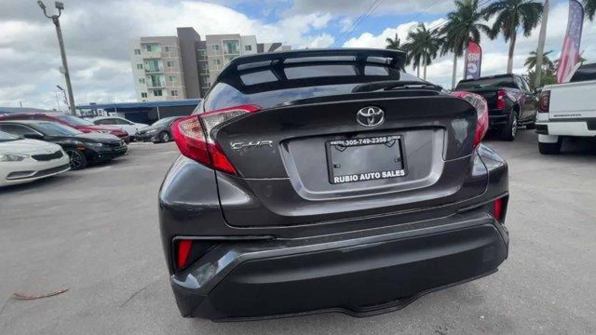 2020 Gray Toyota C-HR (JTNKHMBX7L1) with an 4 2.0 L engine, Variable transmission, located at 27610 S Dixie Hwy, Homestead, FL, 33032, (305) 749-2348, 25.510241, -80.438301 - Only 40,808 Miles! Scores 31 Highway MPG and 27 City MPG! This Toyota C-HR delivers a Regular Unleaded I-4 2.0 L/121 engine powering this Variable transmission. VSC Electronic Stability Control (ESC), Variable Intermittent Wipers, Trip Computer.*This Toyota C-HR Comes Equipped with These Options *Tr - Photo#3