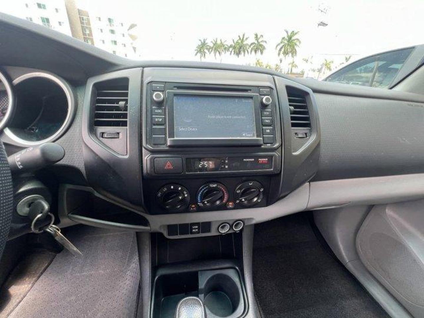 2014 White Toyota Tacoma PreRunner (5TFTX4GN0EX) with an 4 2.7 L engine, Automatic transmission, located at 27610 S Dixie Hwy, Homestead, FL, 33032, (305) 749-2348, 25.510241, -80.438301 - KBB.com Best Resale Value Awards. Delivers 24 Highway MPG and 19 City MPG! This Toyota Tacoma boasts a Regular Unleaded I-4 2.7 L/164 engine powering this Automatic transmission. Wheels: 16 x 7J+30 Style Steel, Urethane Gear Shifter Material, Transmission: 4-Speed Automatic w/ECT-i.* This Toyota Tac - Photo#10