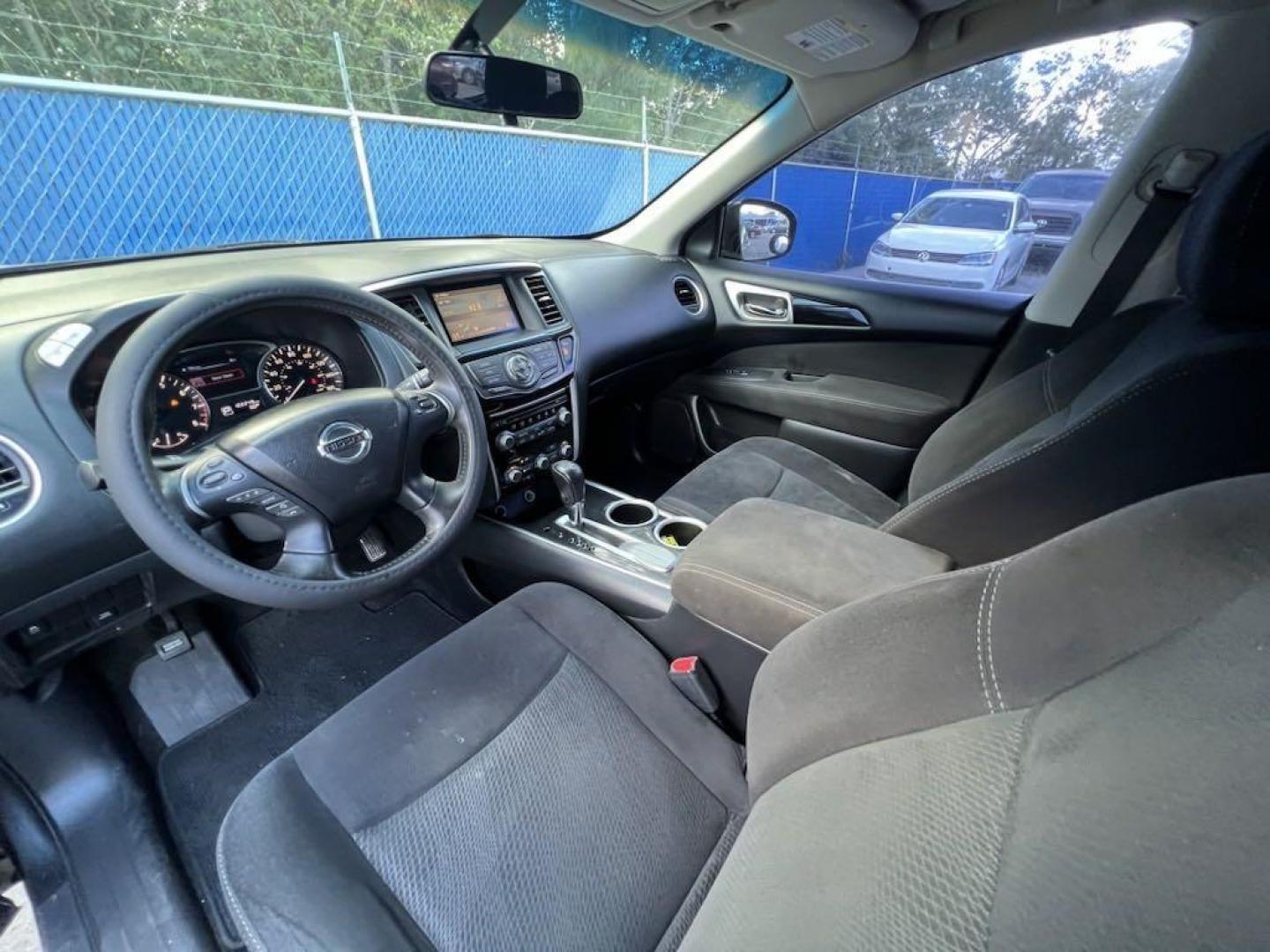 2014 Dark Slate /Charcoal Nissan Pathfinder SV (5N1AR2MN7EC) with an 3.5L V6 engine, CVT transmission, located at 27610 S Dixie Hwy, Homestead, FL, 33032, (305) 749-2348, 25.510241, -80.438301 - Photo#15