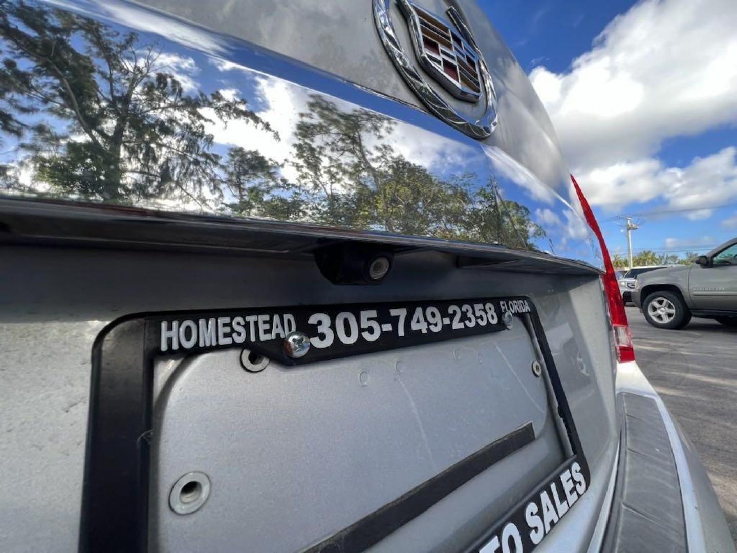 2012 Radiant Silver Metallic /Titanium W/Ebony Accents Cadillac SRX Luxury (3GYFNDE32CS) with an 3.6L V6 SIDI DOHC VVT engine, Automatic transmission, located at 27610 S Dixie Hwy, Homestead, FL, 33032, (305) 749-2348, 25.510241, -80.438301 - Photo#17