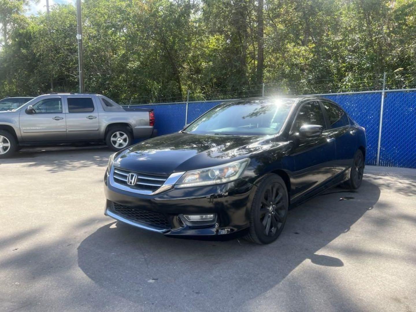 2013 Crystal Black Pearl Honda Accord Sport (1HGCR2F57DA) with an 2.4L I4 DOHC i-VTEC 16V engine, CVT transmission, located at 27610 S Dixie Hwy, Homestead, FL, 33032, (305) 749-2348, 25.510241, -80.438301 - Photo#2