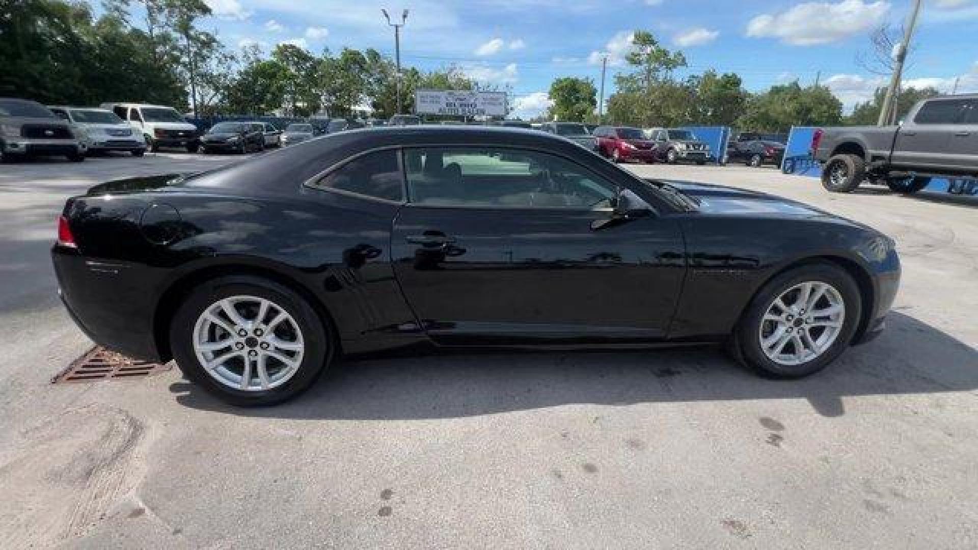 2015 Black /Black Chevrolet Camaro 2LS (2G1FB1E31F9) with an 6 3.6L engine, Automatic transmission, located at 27610 S Dixie Hwy, Homestead, FL, 33032, (305) 749-2348, 25.510241, -80.438301 - KBB.com Best Buy Awards Finalist. Delivers 30 Highway MPG and 19 City MPG! This Chevrolet Camaro boasts a Gas V6 3.6L/217 engine powering this Automatic transmission. WHEELS, 18 (45.7 CM) PAINTED ALUMINUM (STD), TRANSMISSION, 6-SPEED AUTOMATIC includes TAPshift manual shift controls on steering whee - Photo#5