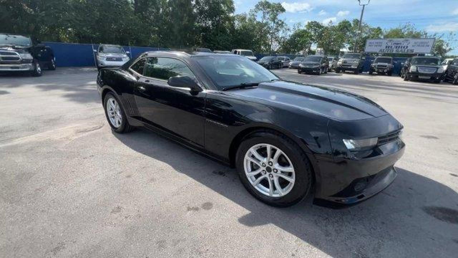 2015 Black /Black Chevrolet Camaro 2LS (2G1FB1E31F9) with an 6 3.6L engine, Automatic transmission, located at 27610 S Dixie Hwy, Homestead, FL, 33032, (305) 749-2348, 25.510241, -80.438301 - KBB.com Best Buy Awards Finalist. Delivers 30 Highway MPG and 19 City MPG! This Chevrolet Camaro boasts a Gas V6 3.6L/217 engine powering this Automatic transmission. WHEELS, 18 (45.7 CM) PAINTED ALUMINUM (STD), TRANSMISSION, 6-SPEED AUTOMATIC includes TAPshift manual shift controls on steering whee - Photo#6