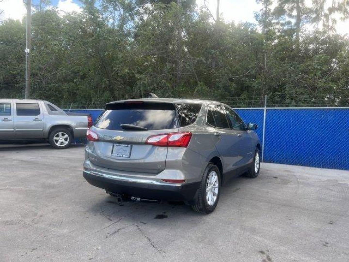 2018 Pepperdust Metallic /Jet Black Chevrolet Equinox LT (3GNAXJEV2JS) with an 4 1.5L engine, Automatic transmission, located at 27610 S Dixie Hwy, Homestead, FL, 33032, (305) 749-2348, 25.510241, -80.438301 - KBB.com 10 Best SUVs Under $25,000. Only 60,413 Miles! Boasts 32 Highway MPG and 26 City MPG! This Chevrolet Equinox boasts a Turbocharged Gas I4 1.5L/ engine powering this Automatic transmission. WHEELS, 17 (43.2 CM) ALUMINUM (STD), UNIVERSAL HOME REMOTE includes garage door opener, programmable, T - Photo#6