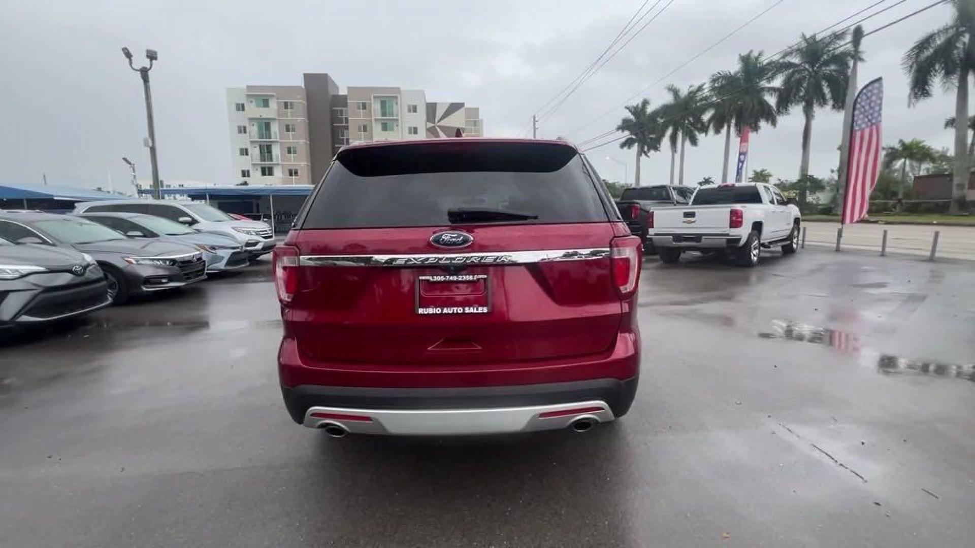2016 Ruby Red Metallic Tinted Clearcoat /Ebony Black Ford Explorer XLT (1FM5K7D88GG) with an 3.5L 6-Cylinder SMPI DOHC engine, Automatic transmission, located at 27610 S Dixie Hwy, Homestead, FL, 33032, (305) 749-2348, 25.510241, -80.438301 - Photo#3