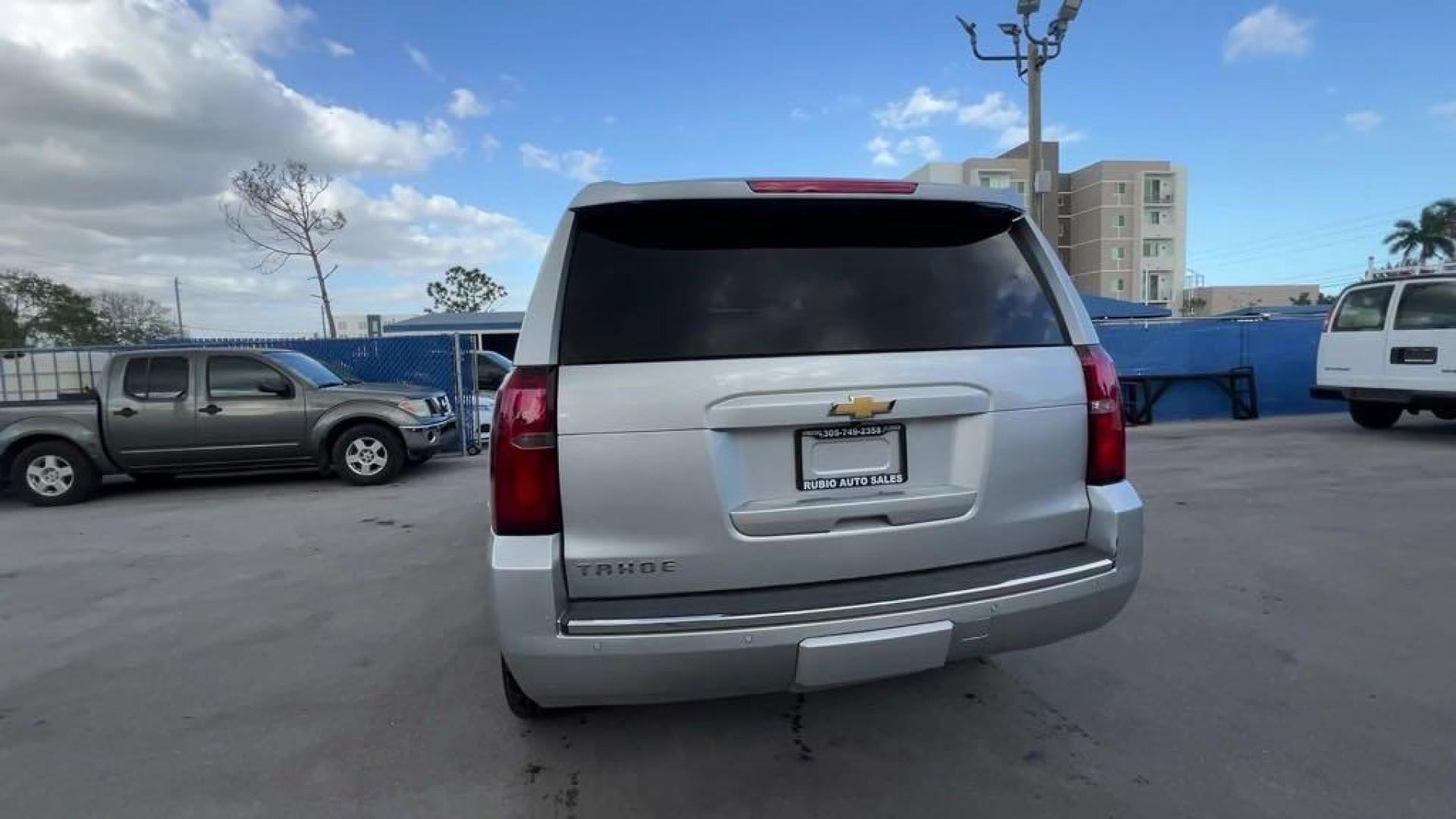 2016 Silver Ice Metallic /Jet Black Chevrolet Tahoe LTZ (1GNSCCKC0GR) with an EcoTec3 5.3L V8 engine, Automatic transmission, located at 27610 S Dixie Hwy, Homestead, FL, 33032, (305) 749-2348, 25.510241, -80.438301 - Photo#3