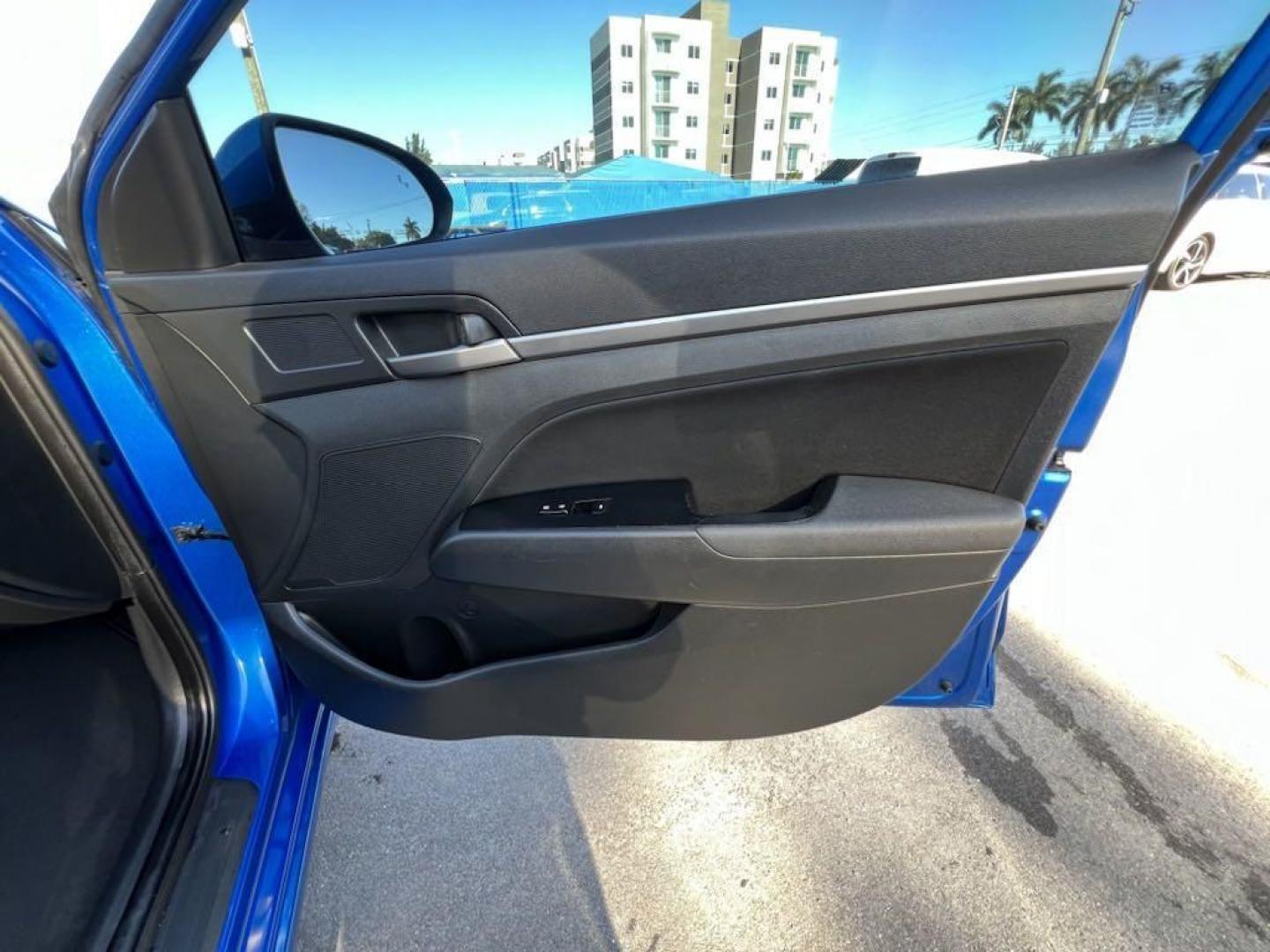 2017 Electric Blue Metallic /Black Hyundai Elantra Value Edition (KMHD84LF2HU) with an 2.0L 4-Cylinder DOHC 16V engine, Automatic transmission, located at 27610 S Dixie Hwy, Homestead, FL, 33032, (305) 749-2348, 25.510241, -80.438301 - Photo#16