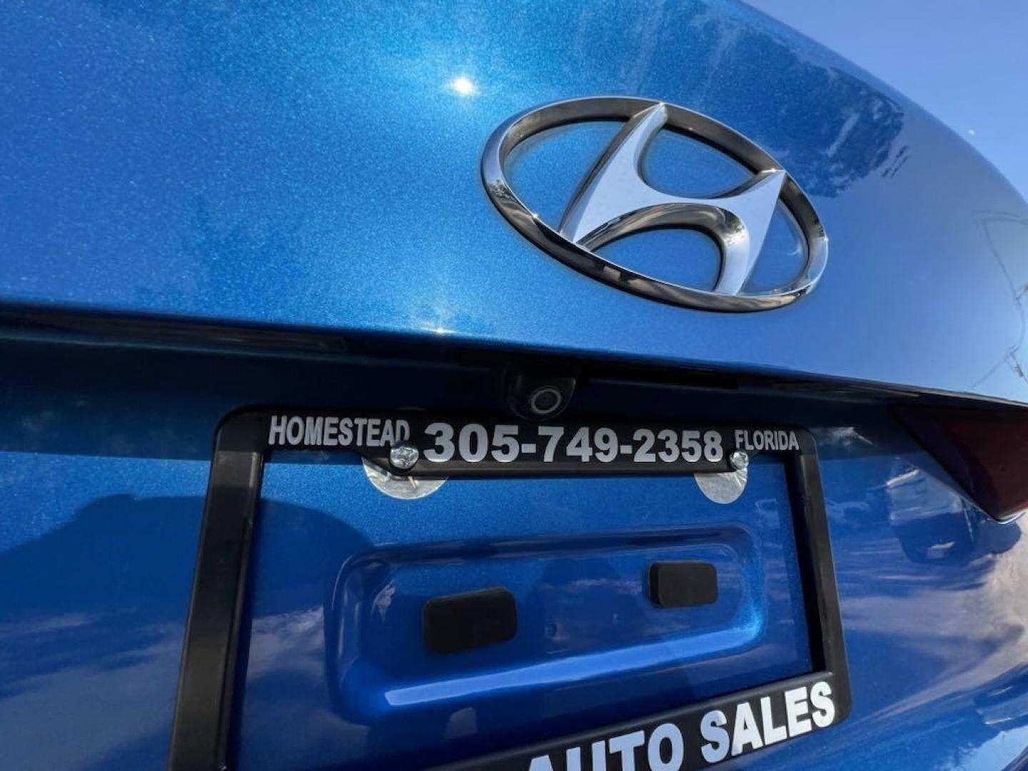 2017 Electric Blue Metallic /Black Hyundai Elantra Value Edition (KMHD84LF2HU) with an 2.0L 4-Cylinder DOHC 16V engine, Automatic transmission, located at 27610 S Dixie Hwy, Homestead, FL, 33032, (305) 749-2348, 25.510241, -80.438301 - Photo#20