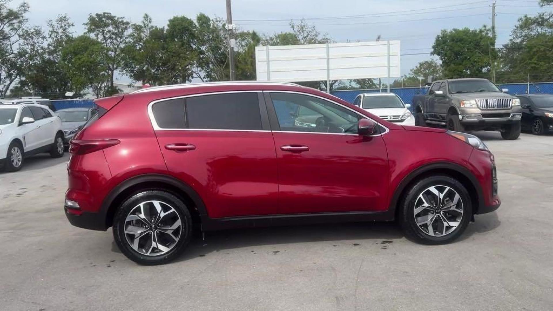 2020 Hyper Red /Black Kia Sportage EX (KNDPN3AC6L7) with an 2.4L I4 DGI DOHC 16V engine, Automatic transmission, located at 27610 S Dixie Hwy, Homestead, FL, 33032, (305) 749-2348, 25.510241, -80.438301 - Photo#5