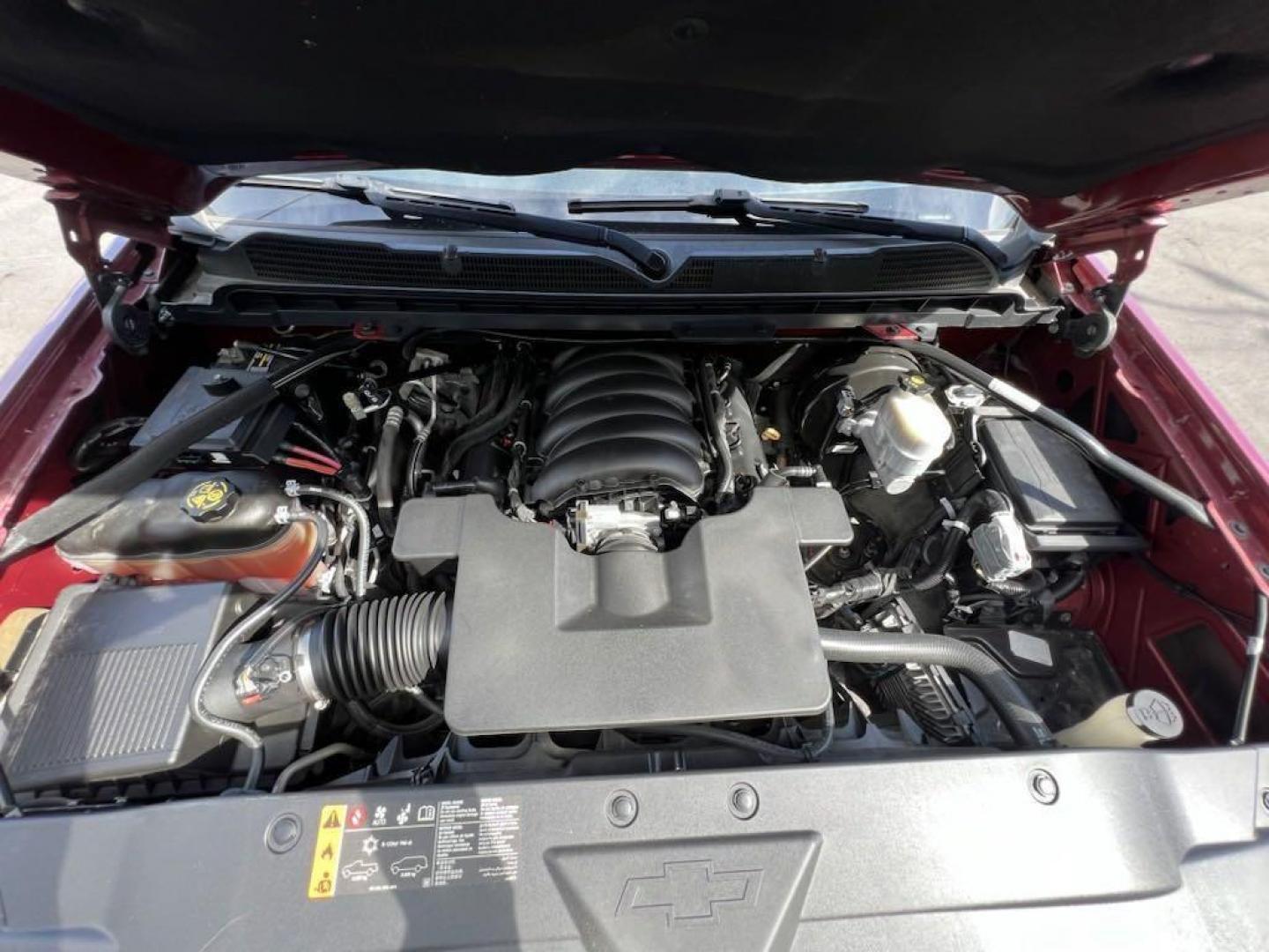 2018 Cajun Red Tintcoat /Black Chevrolet Silverado 1500 LT (3GCPCREC2JG) with an EcoTec3 5.3L V8 engine, Automatic transmission, located at 27610 S Dixie Hwy, Homestead, FL, 33032, (305) 749-2348, 25.510241, -80.438301 - Photo#19