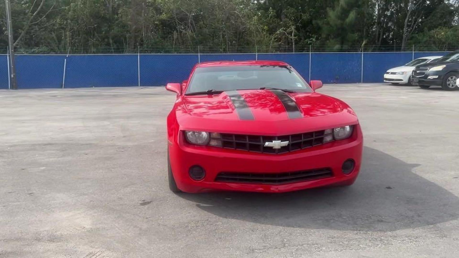 2011 Victory Red /Black Chevrolet Camaro 1LS (2G1FE1ED9B9) with an 3.6L V6 SIDI VVT engine, Manual transmission, located at 27610 S Dixie Hwy, Homestead, FL, 33032, (305) 749-2348, 25.510241, -80.438301 - Photo#5