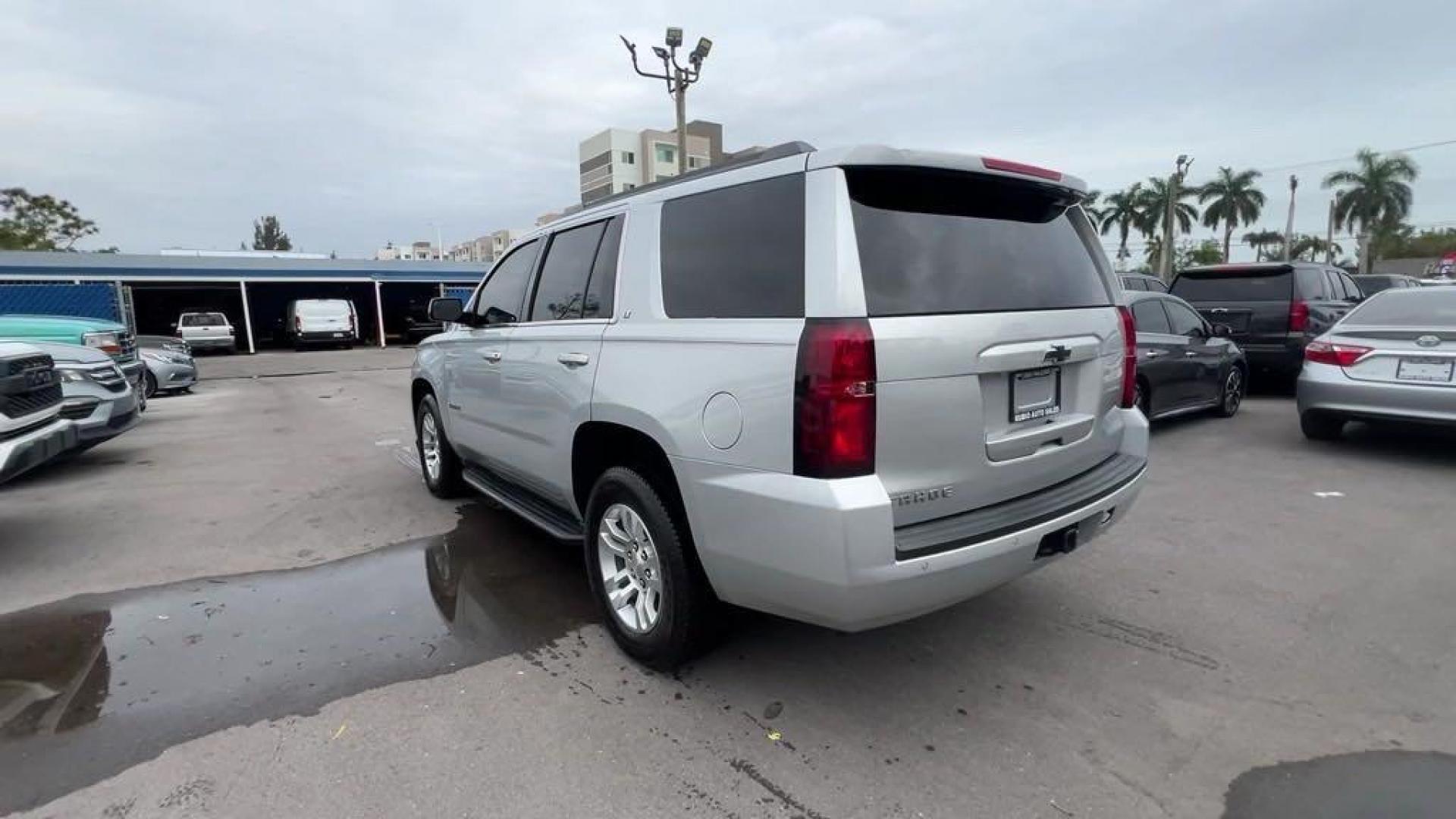 2016 Silver Ice Metallic /Black Chevrolet Tahoe LT (1GNSCBKC0GR) with an EcoTec3 5.3L V8 engine, Automatic transmission, located at 27610 S Dixie Hwy, Homestead, FL, 33032, (305) 749-2348, 25.510241, -80.438301 - Photo#2
