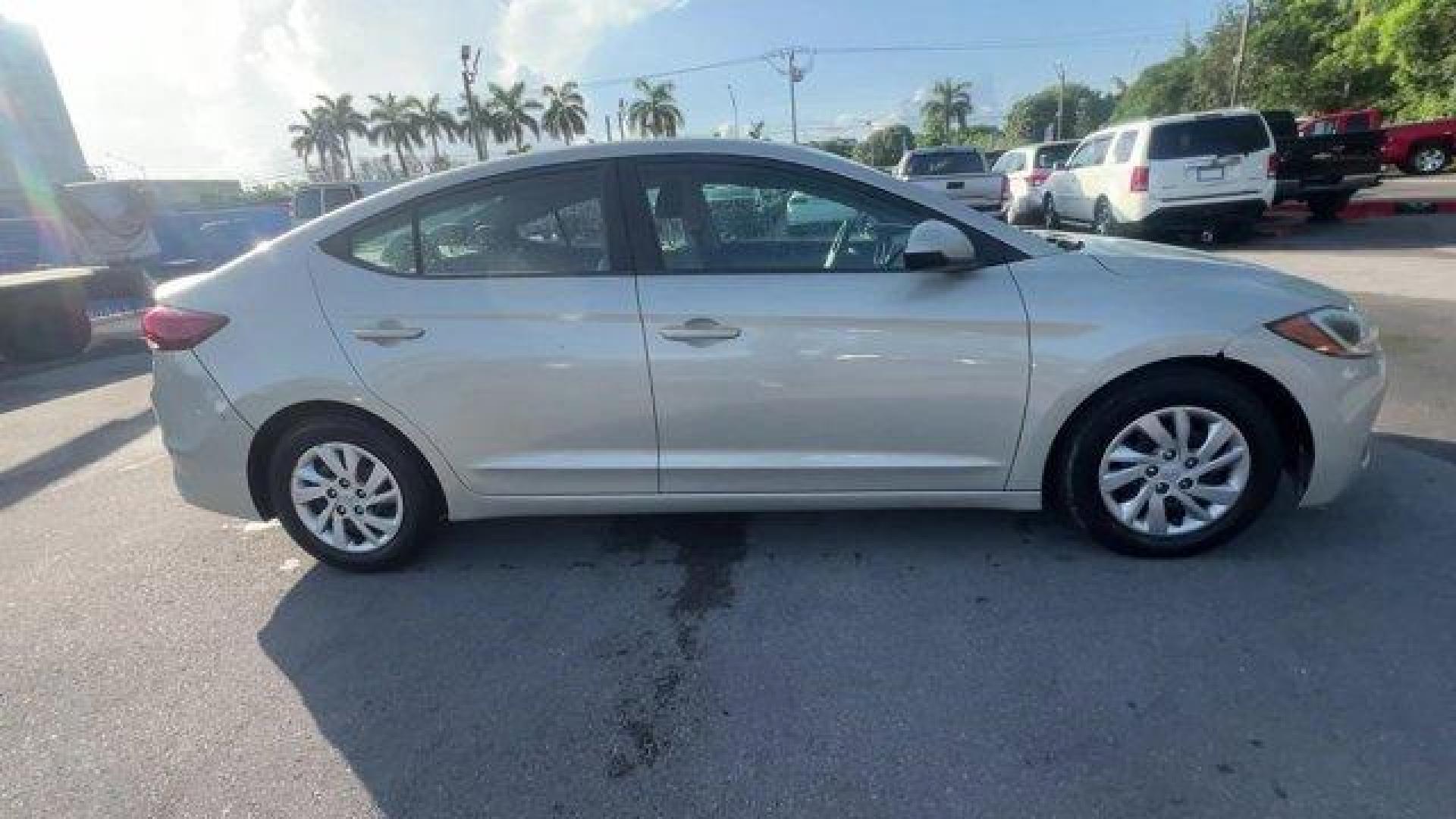 2017 Mineral Beige Pearl /Beige Hyundai Elantra SE (KMHD74LF2HU) with an 4 2.0 L engine, Automatic transmission, located at 27610 S Dixie Hwy, Homestead, FL, 33032, (305) 749-2348, 25.510241, -80.438301 - IIHS Top Safety Pick+, Top Safety Pick+. Delivers 38 Highway MPG and 29 City MPG! This Hyundai Elantra delivers a Regular Unleaded I-4 2.0 L/122 engine powering this Automatic transmission. MINERAL BEIGE PEARL, BEIGE, PREMIUM CLOTH SEAT TRIM, Window Grid Antenna.*This Hyundai Elantra Comes Equipped - Photo#5